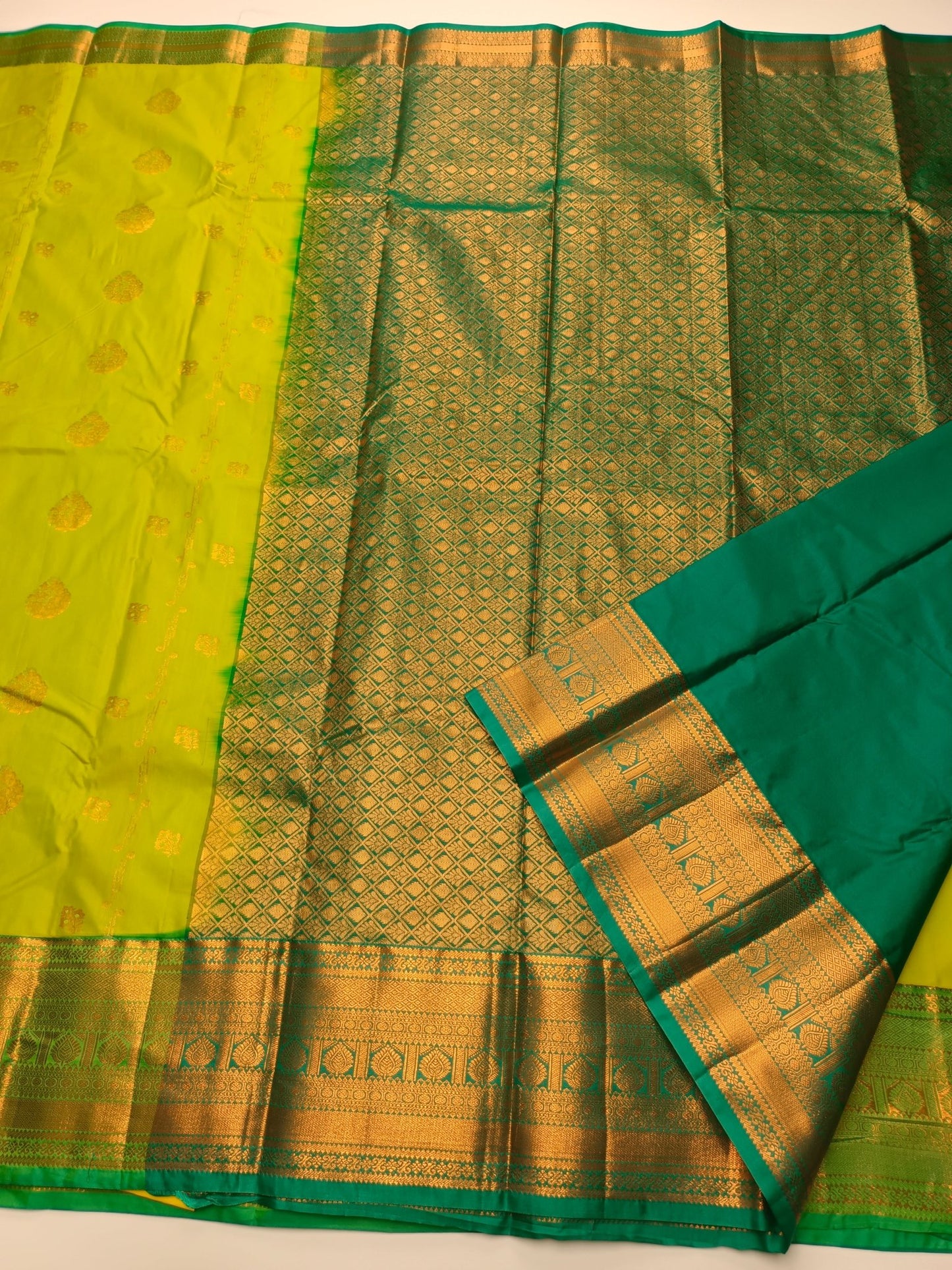 KANCHIPURAM SEMI SILK SAREE - B S CHANNABASAPPA & SONS