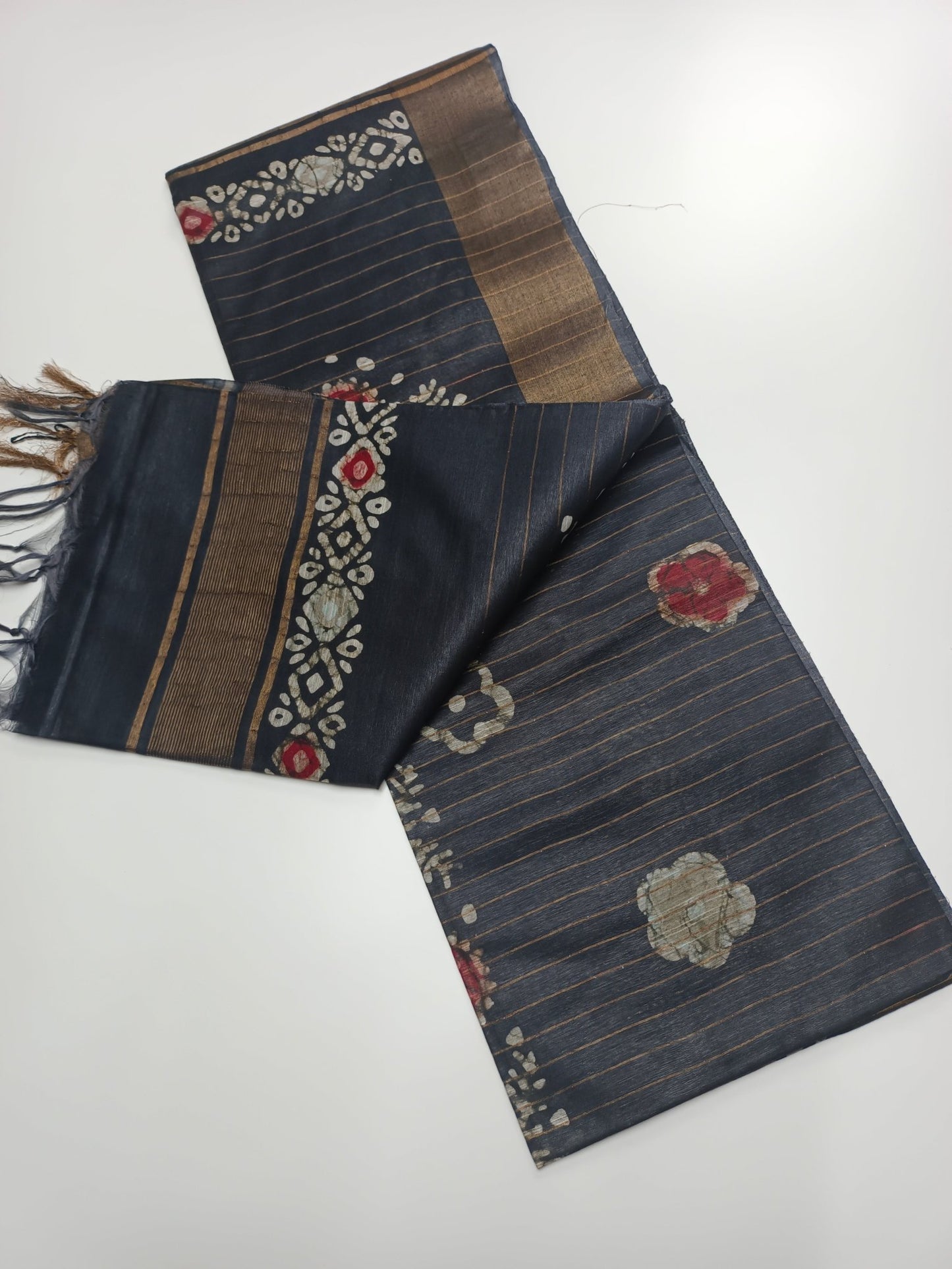 BHAGALPURI COTTON SAREE - B S CHANNABASAPPA & SONS