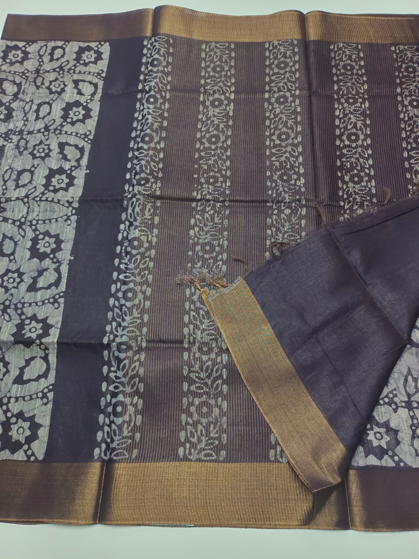 BHAGALPURI COTTON SAREE - B S CHANNABASAPPA & SONS