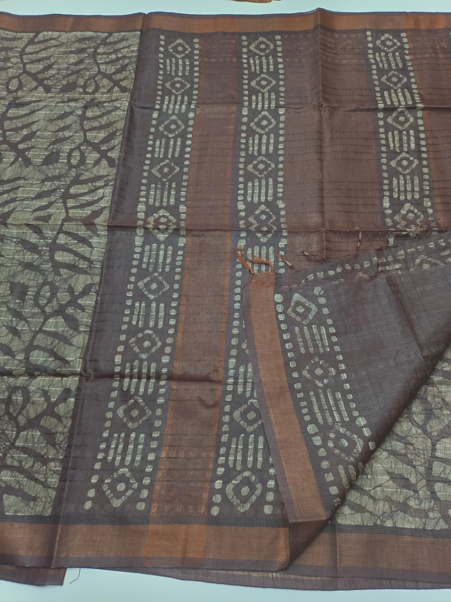 BHAGALPURI COTTON SAREE - B S CHANNABASAPPA & SONS