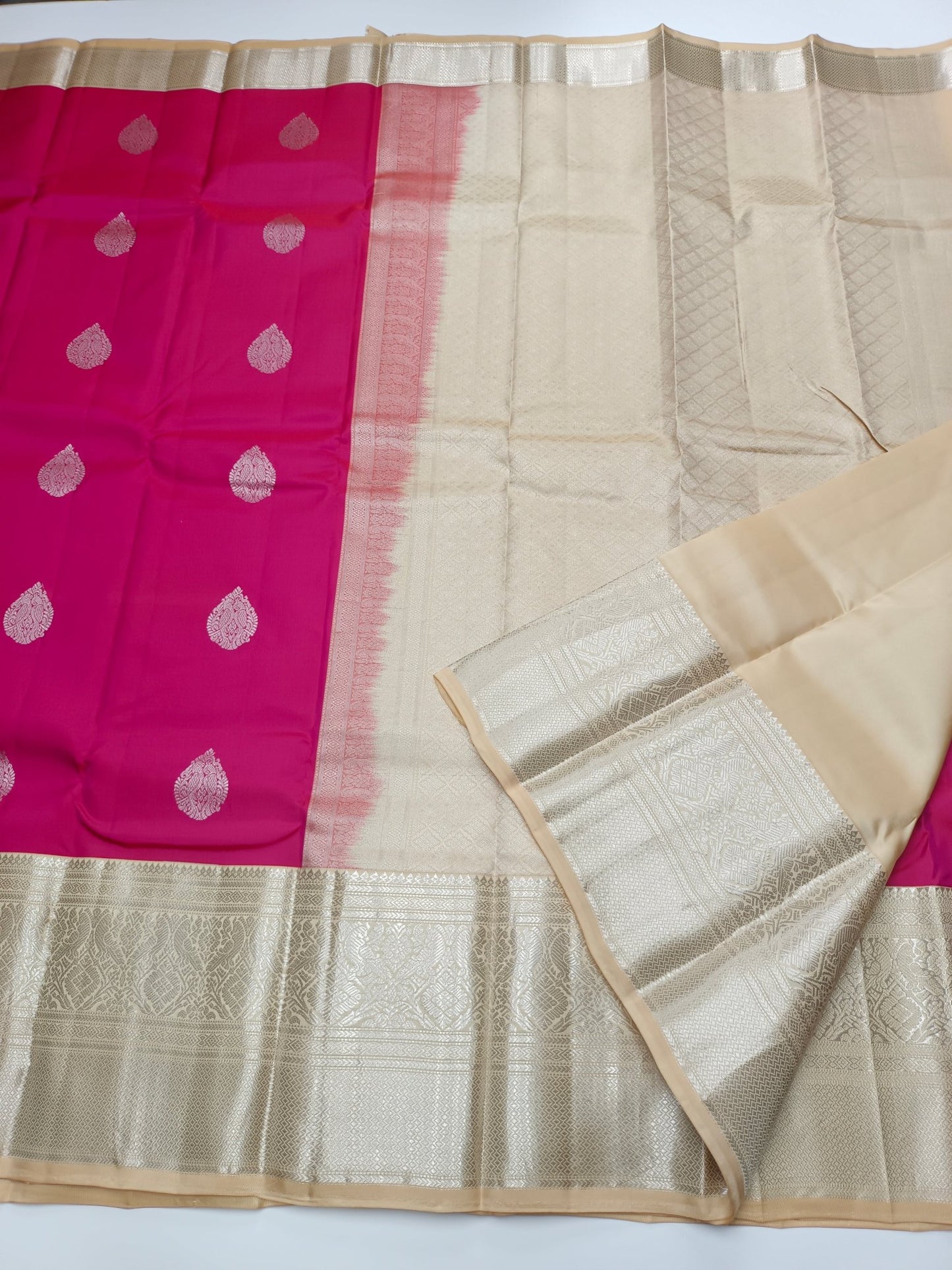 KANCHIPURAM PURE SILK SAREE - B S CHANNABASAPPA & SONS
