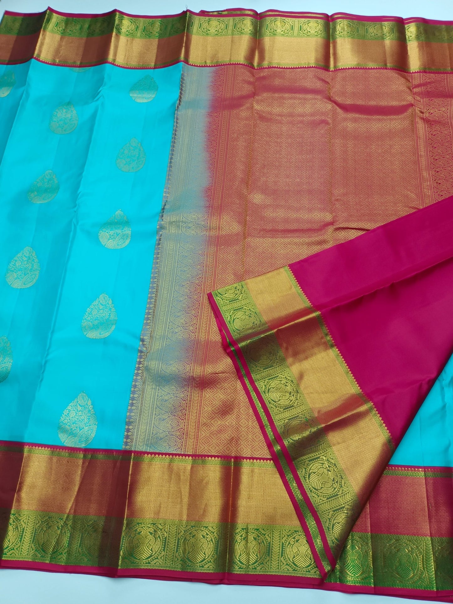 KANCHIPURAM PURE SILK SAREE - B S CHANNABASAPPA & SONS