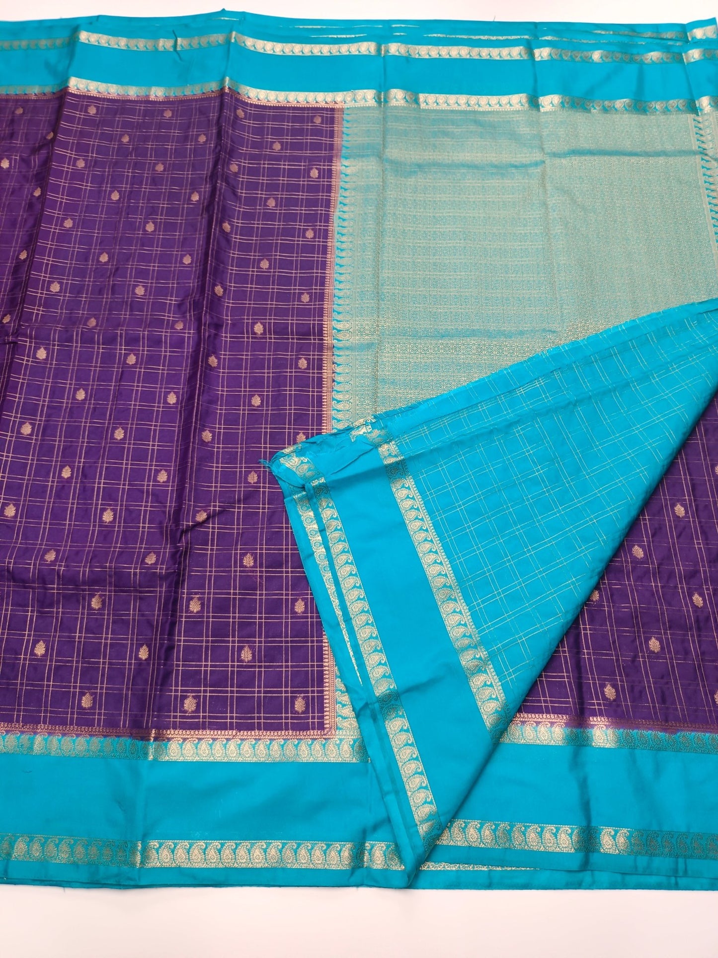 SEMI CREPE SILK SAREE - B S CHANNABASAPPA & SONS