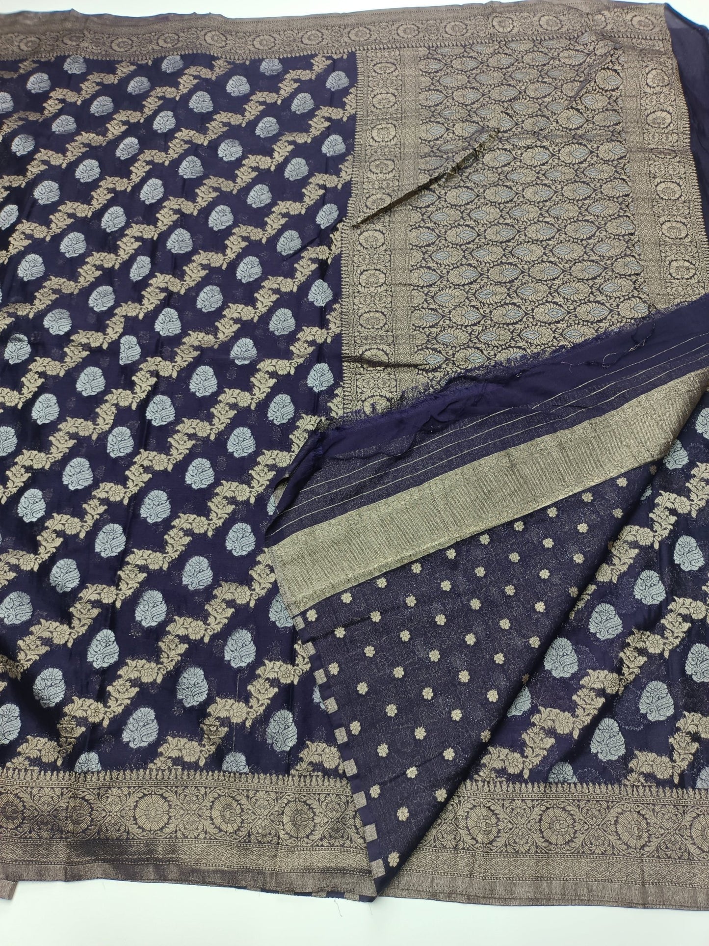 FANCY CHIFFON GEORGETTE SAREE - B S CHANNABASAPPA & SONS