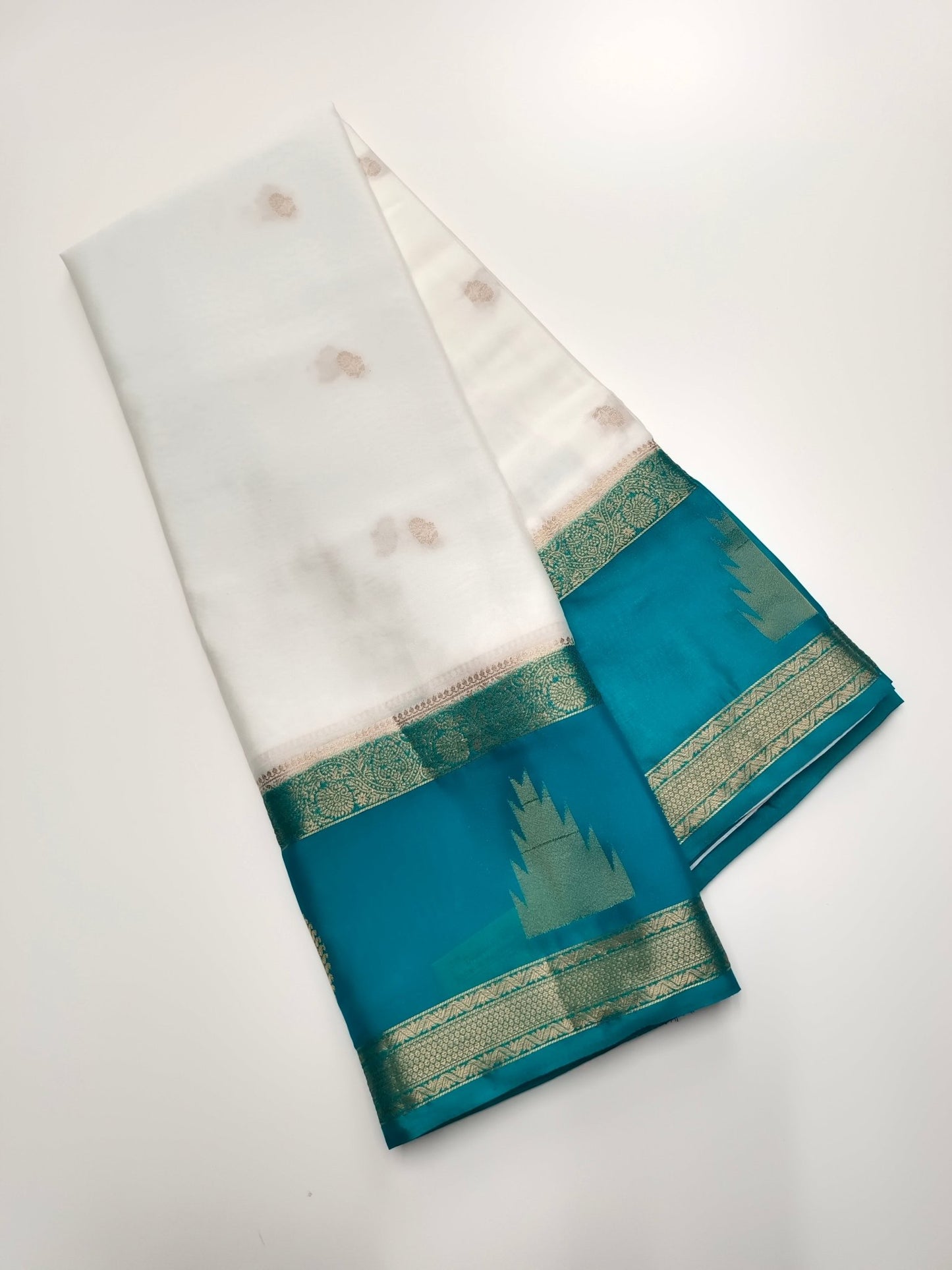 SEMI CREPE SILK SAREE - B S CHANNABASAPPA & SONS
