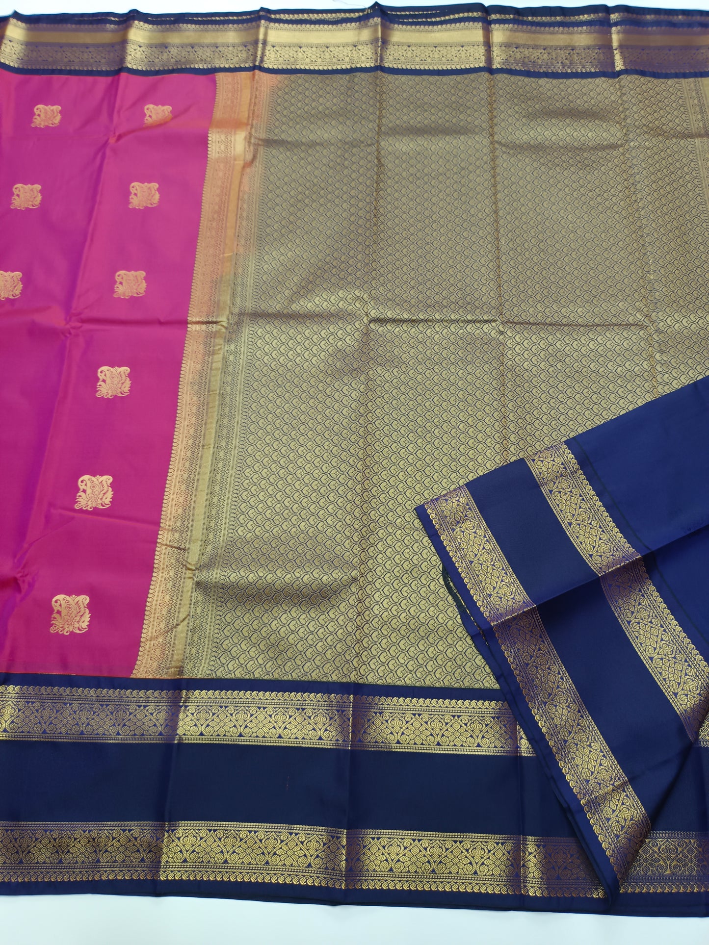 KANCHIPURAM SEMI SILK SAREE