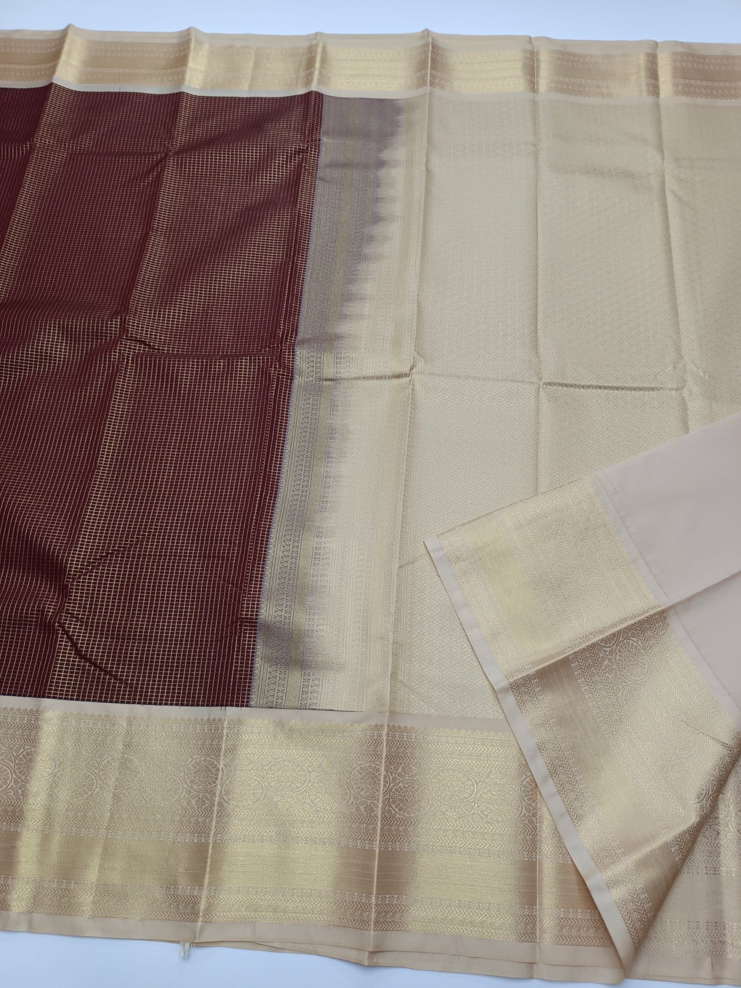 KANCHIPURAM SEMI SILK SAREE - B S CHANNABASAPPA & SONS
