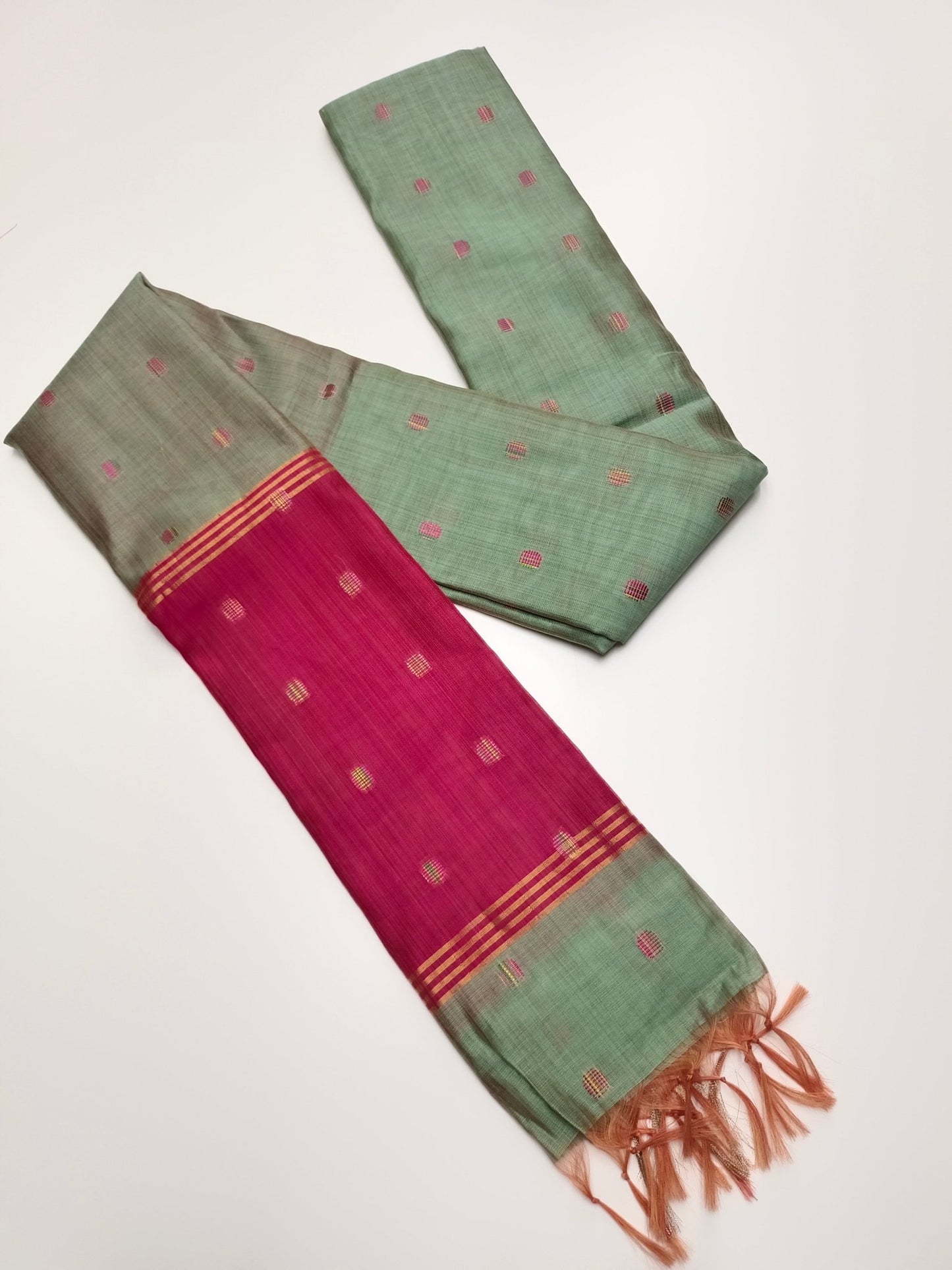 FANCY LENIN SAREE - B S CHANNABASAPPA & SONS