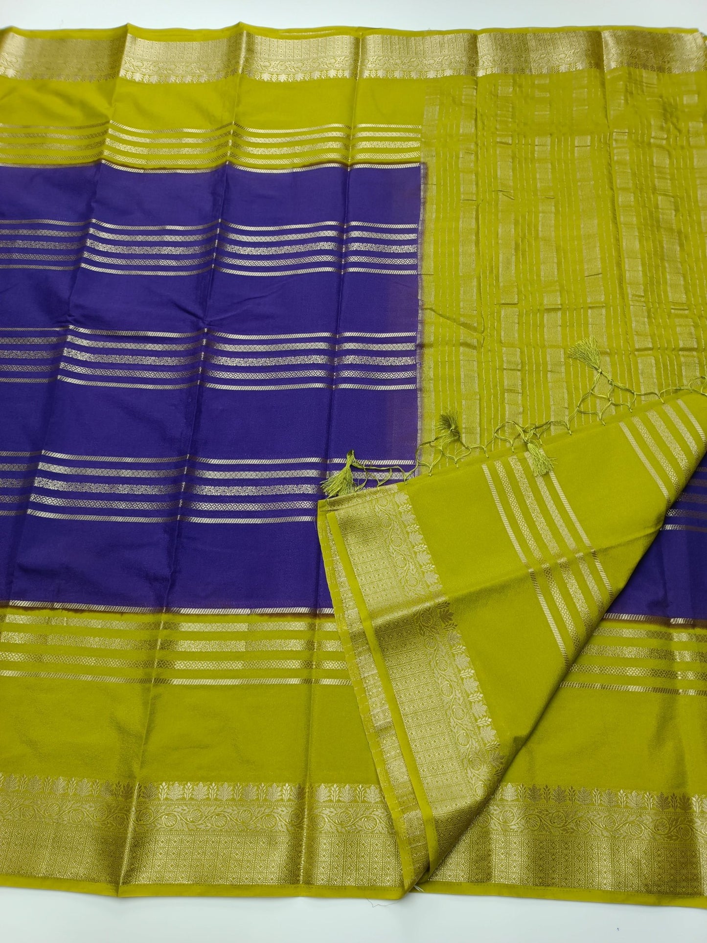 SEMI CREPE SILK SAREE - B S CHANNABASAPPA & SONS