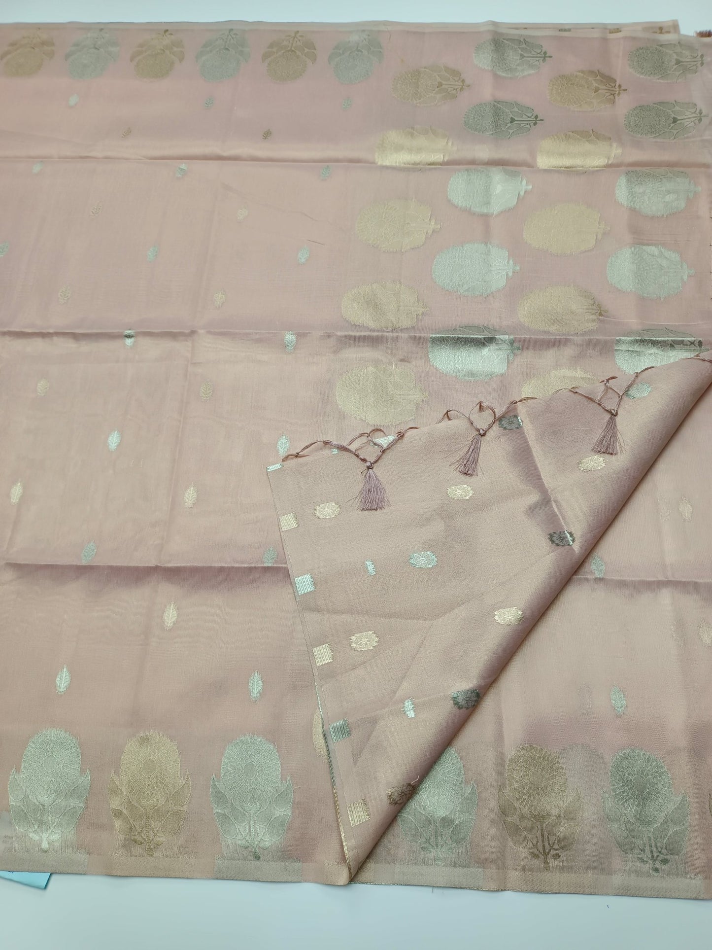 TISSUE COTTON SAREE - B S CHANNABASAPPA & SONS