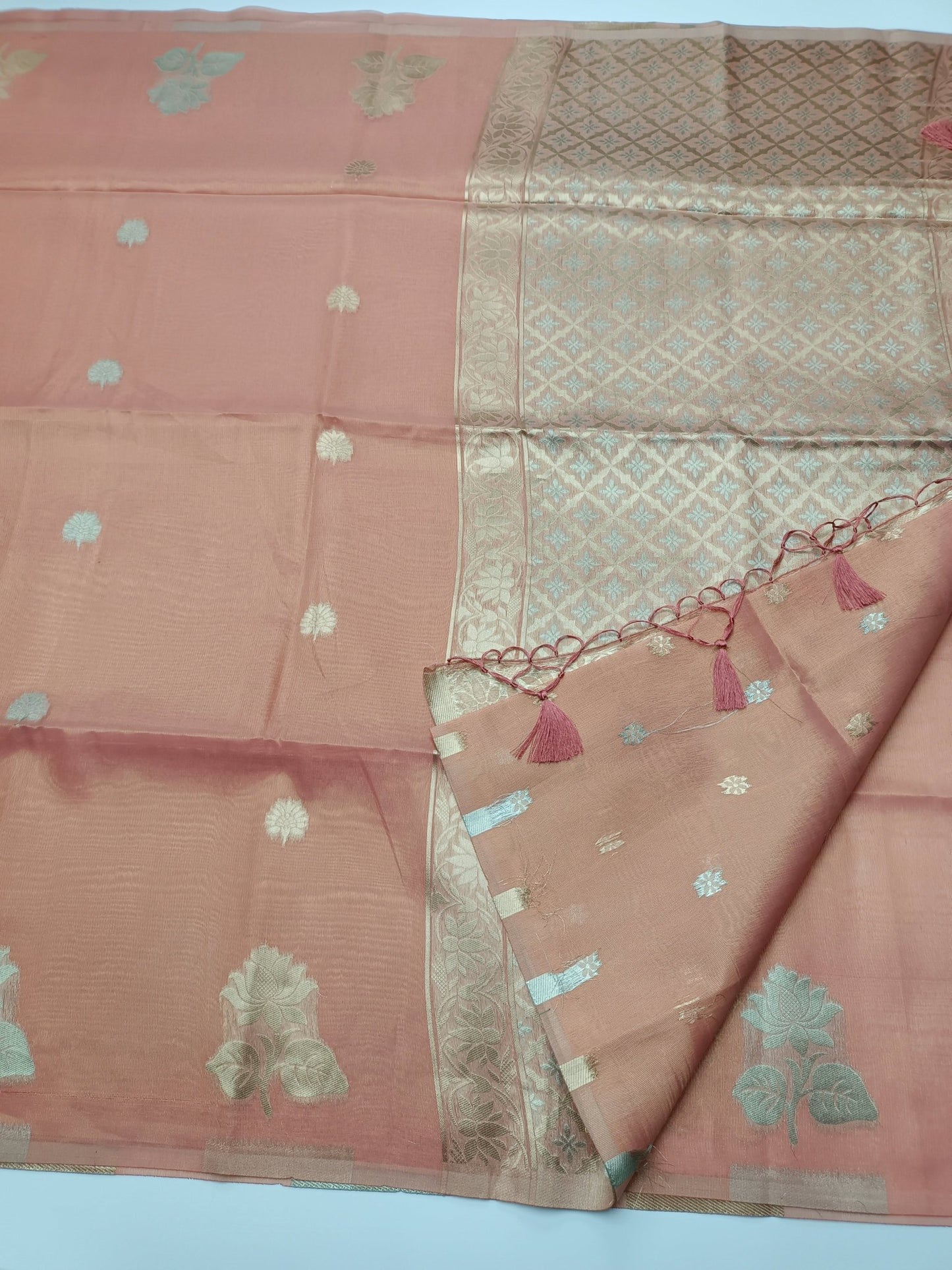 TISSUE COTTON SAREE - B S CHANNABASAPPA & SONS