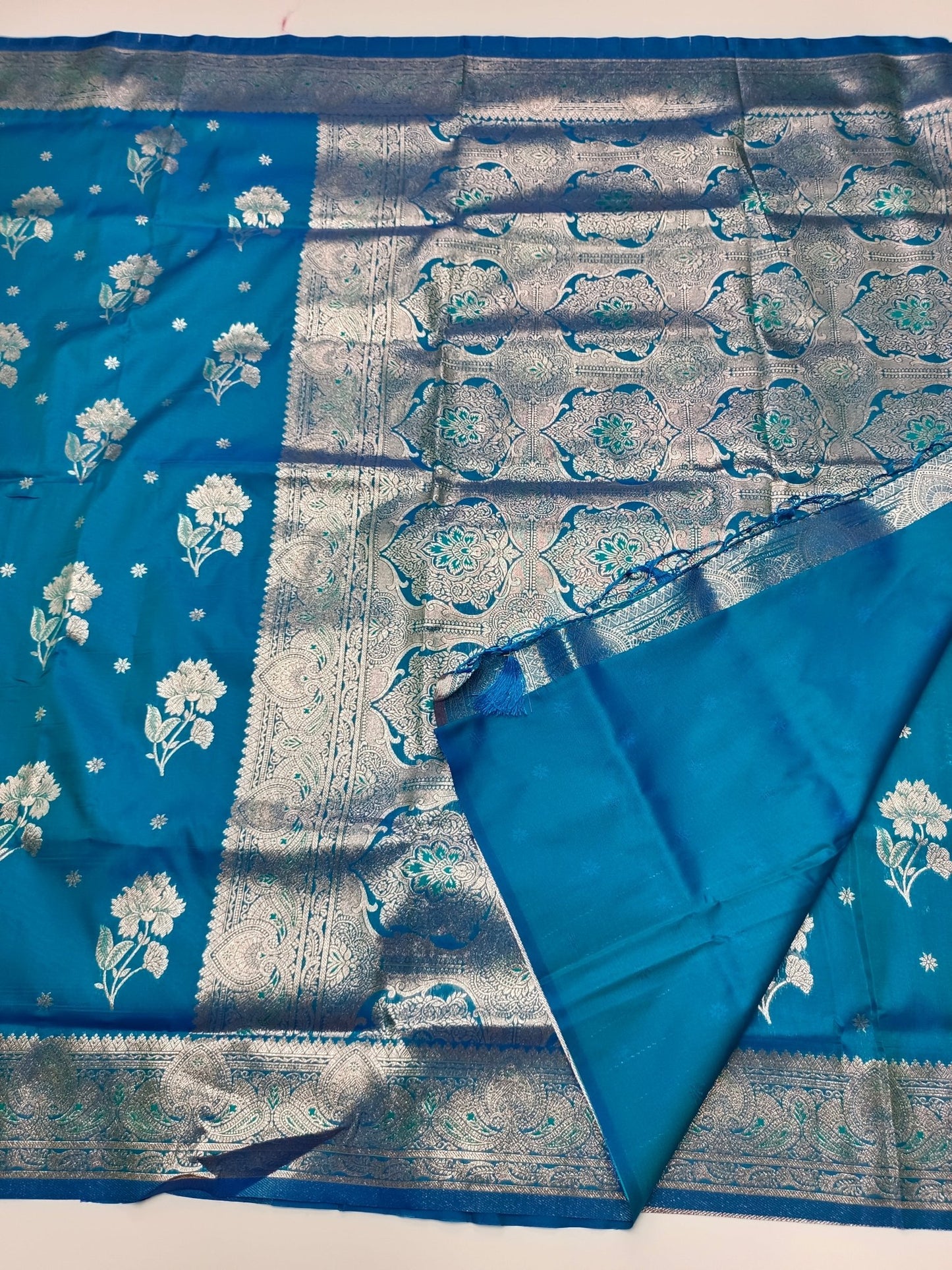 FANCY SOFT SILK SAREE - B S CHANNABASAPPA & SONS