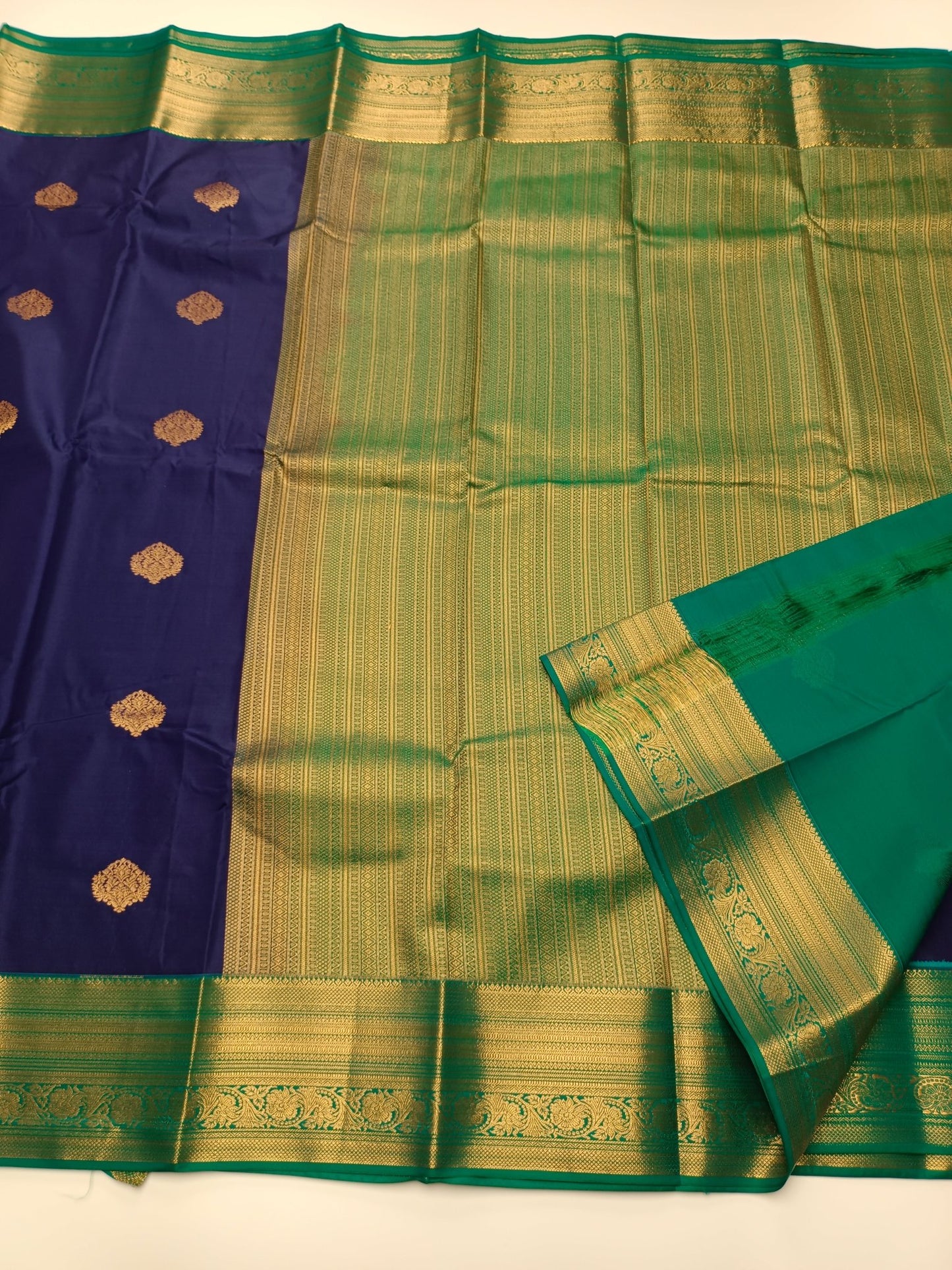 KANCHIPURAM SEMI SILK SAREE - B S CHANNABASAPPA & SONS