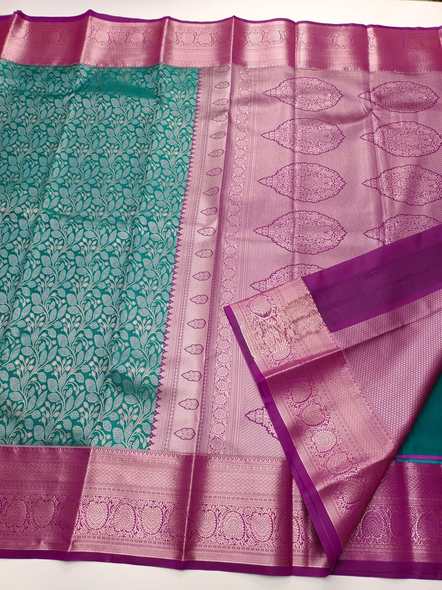 FANCY BROCADE SAREE - B S CHANNABASAPPA & SONS