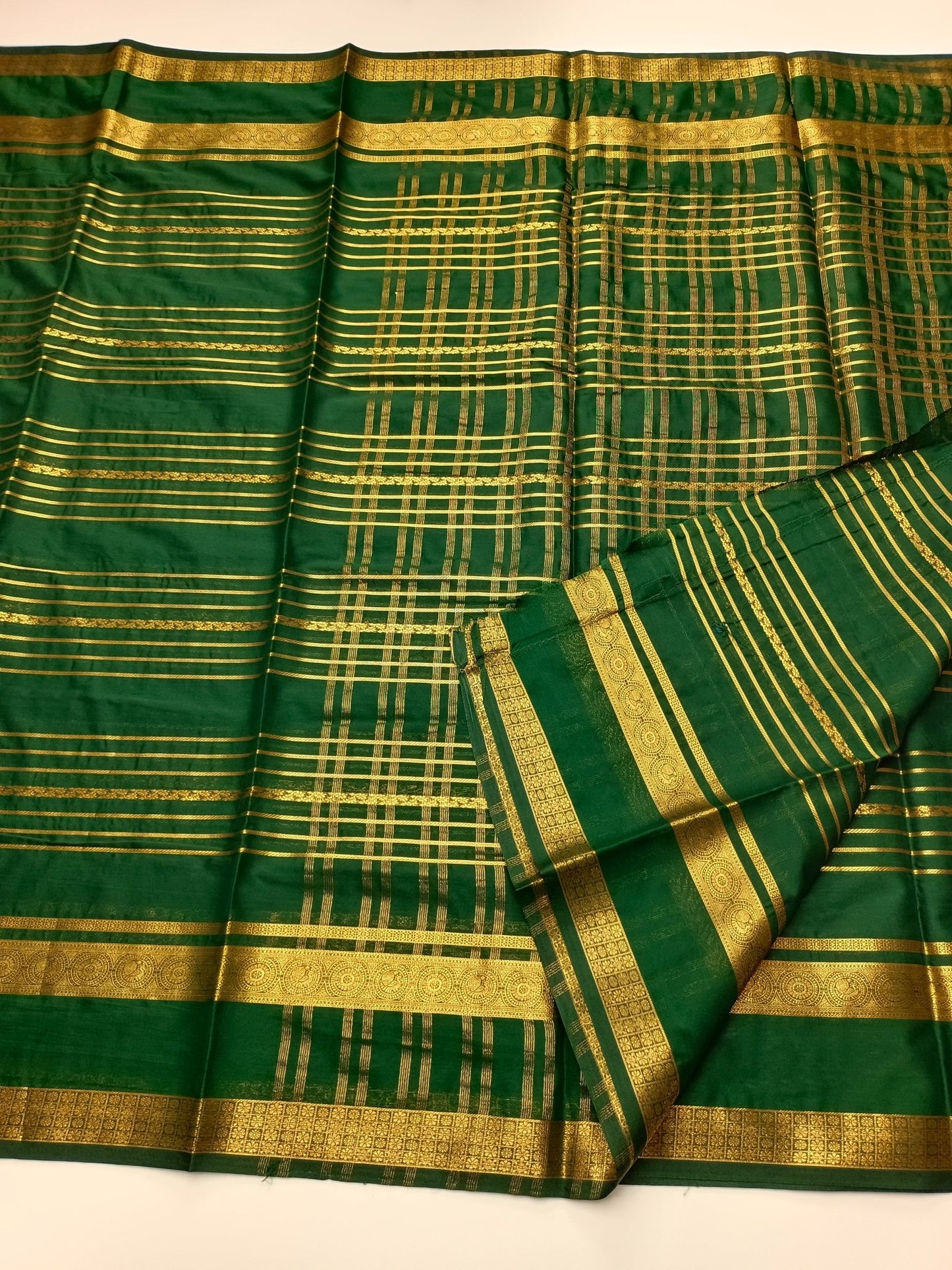 SEMI CREPE SILK SAREE - B S CHANNABASAPPA & SONS