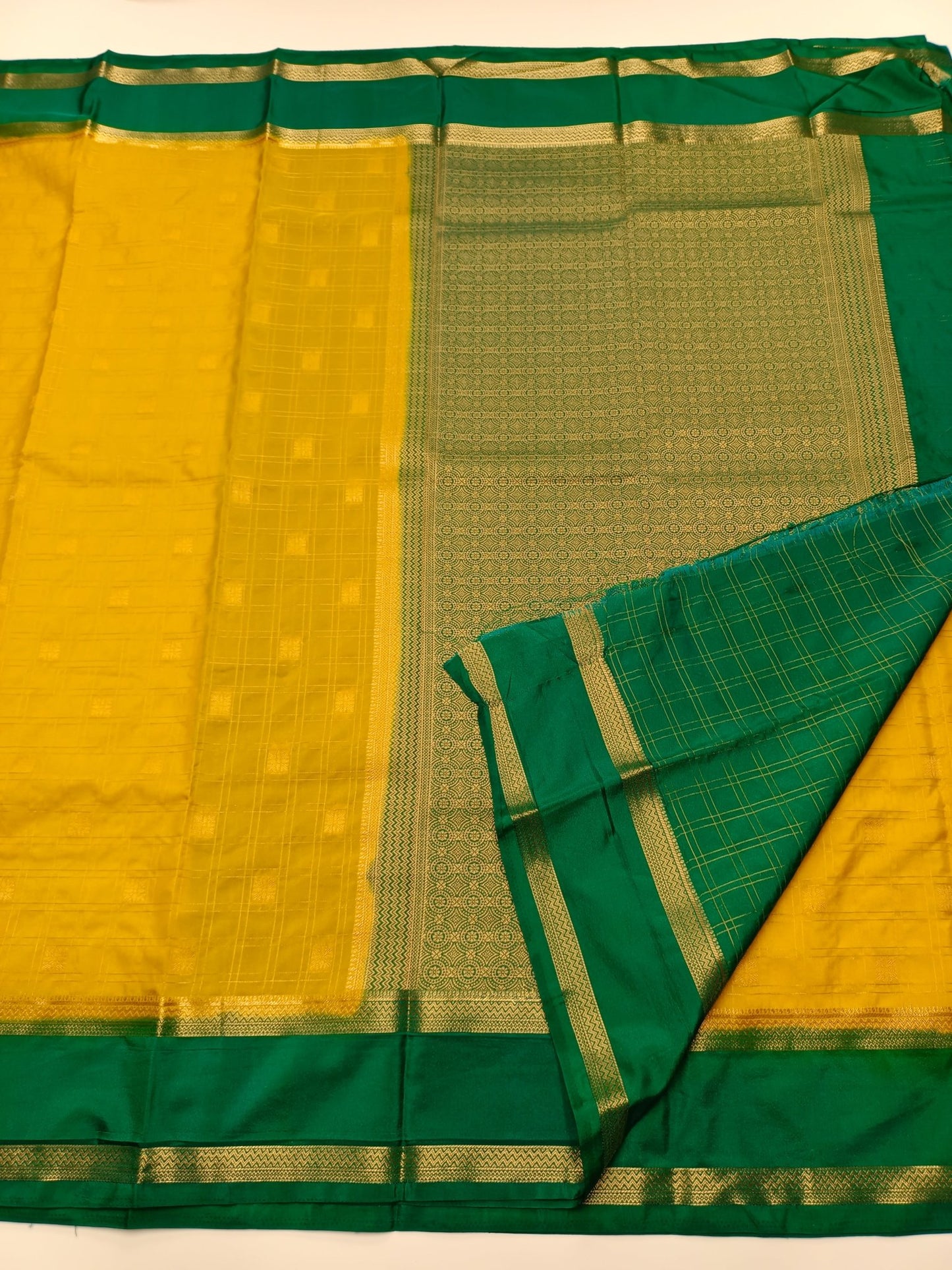 SEMI CREPE SILK SAREE - B S CHANNABASAPPA & SONS