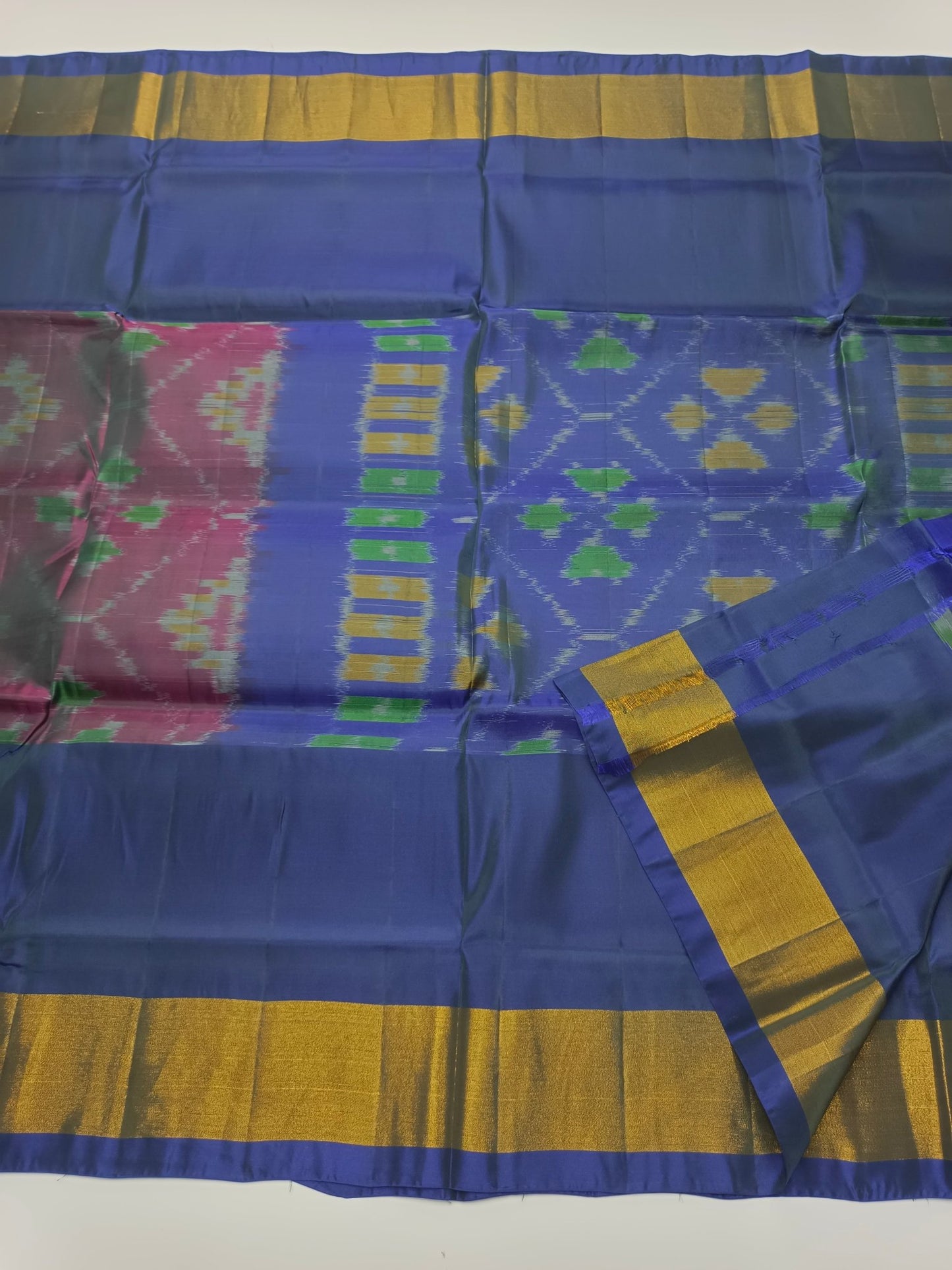 FANCY SOFT SILK SAREE - B S CHANNABASAPPA & SONS