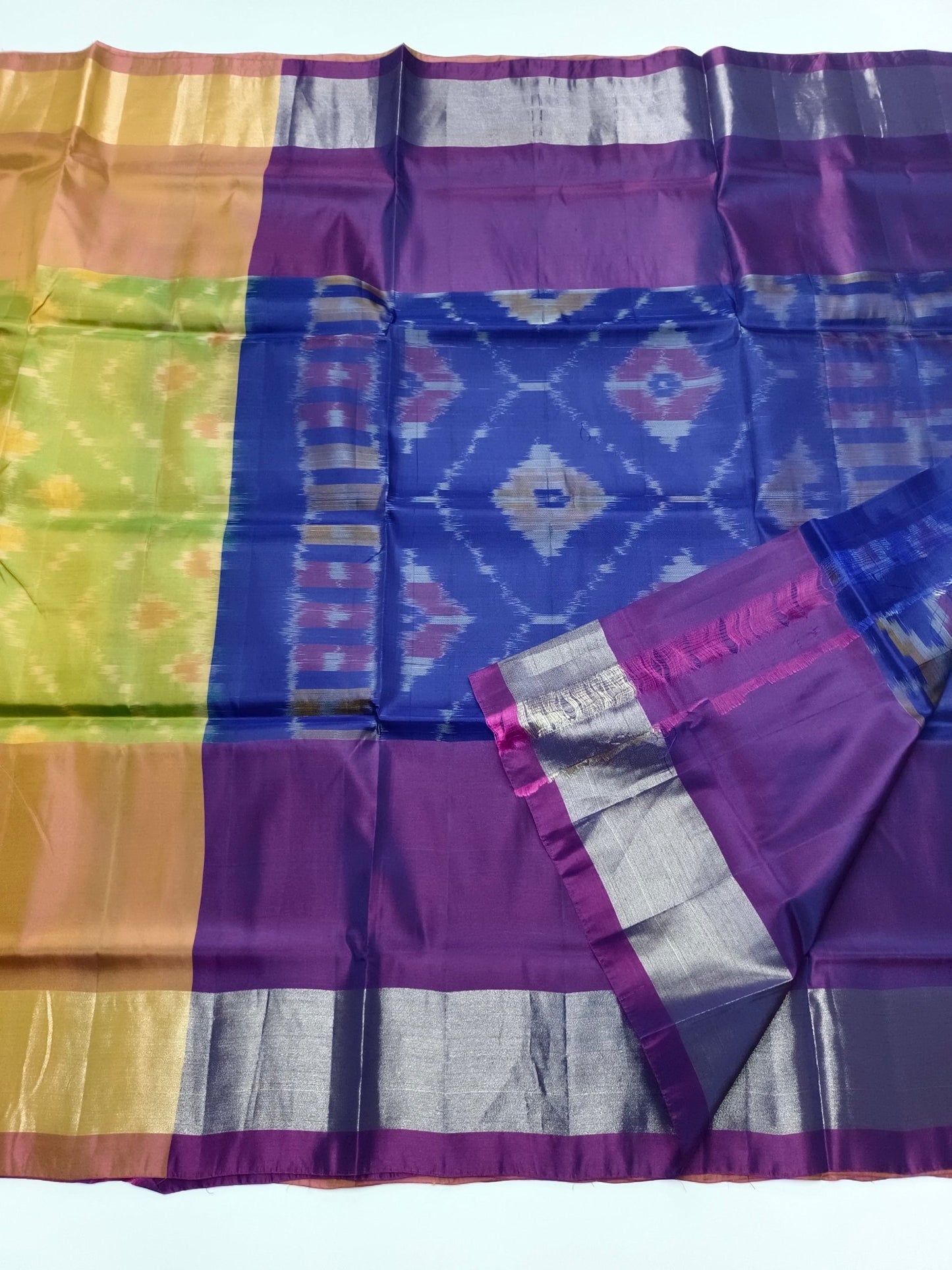 FANCY SOFT SILK SAREE - B S CHANNABASAPPA & SONS
