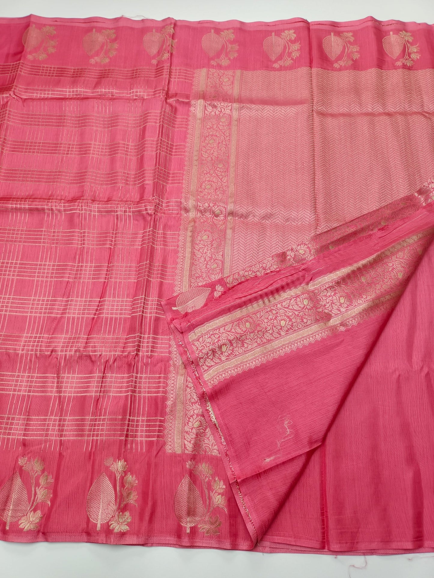 SEMI CREPE SILK SAREE - B S CHANNABASAPPA & SONS