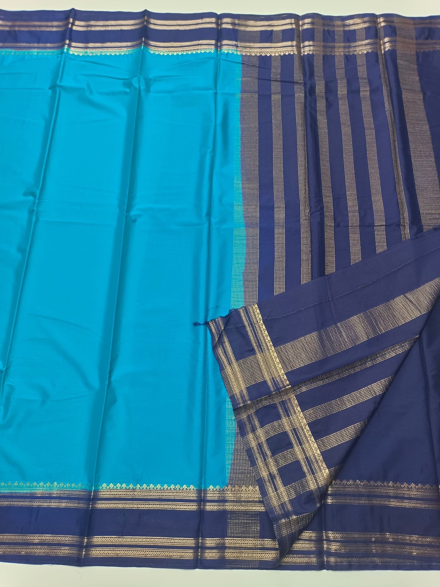 ART CREPE SAREE - B S CHANNABASAPPA & SONS