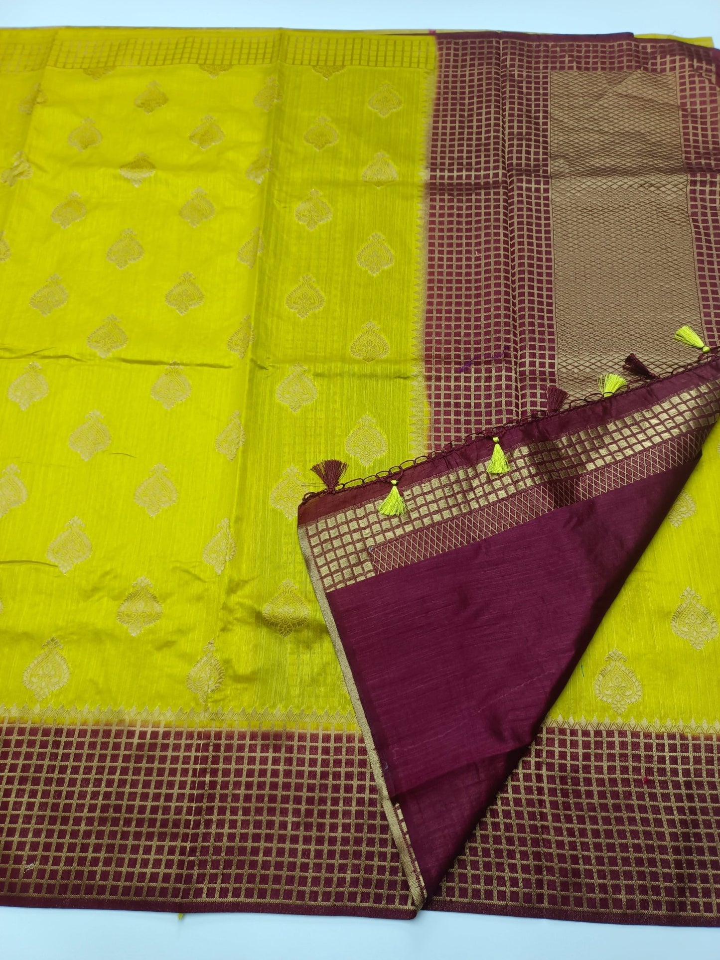 FANCY BANARASI SAREE - B S CHANNABASAPPA & SONS