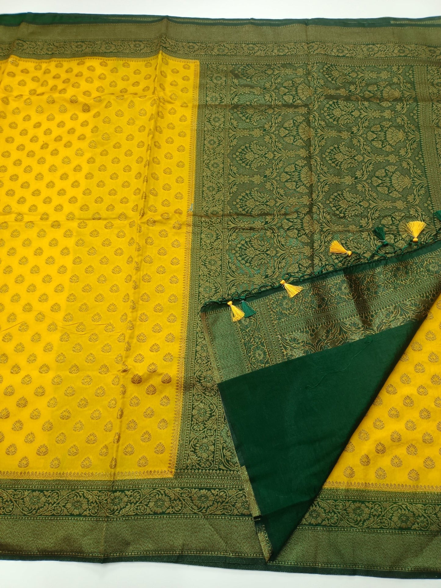 FANCY BANARASI SAREE - B S CHANNABASAPPA & SONS