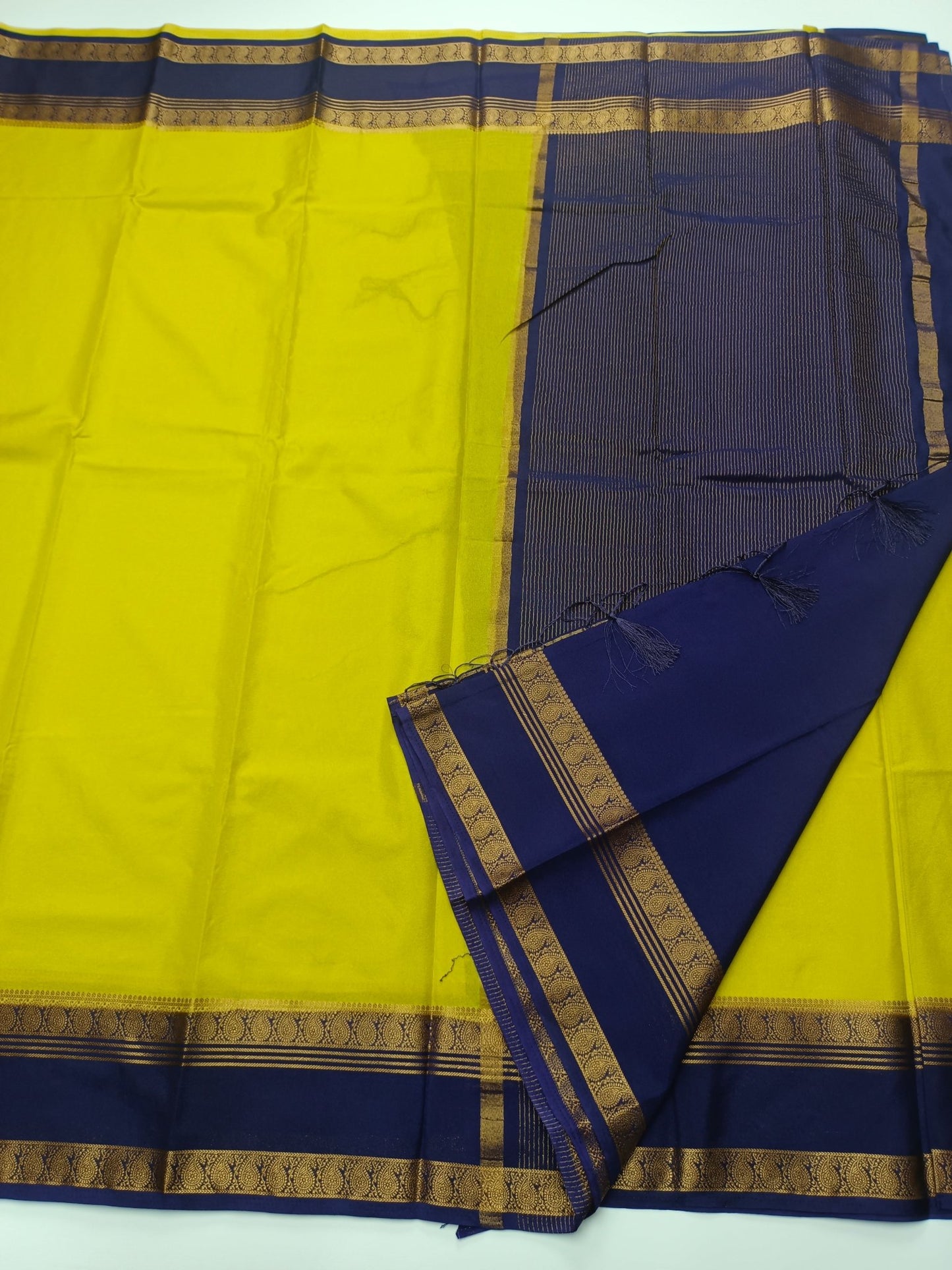 SEMI CREPE SILK SAREE - B S CHANNABASAPPA & SONS