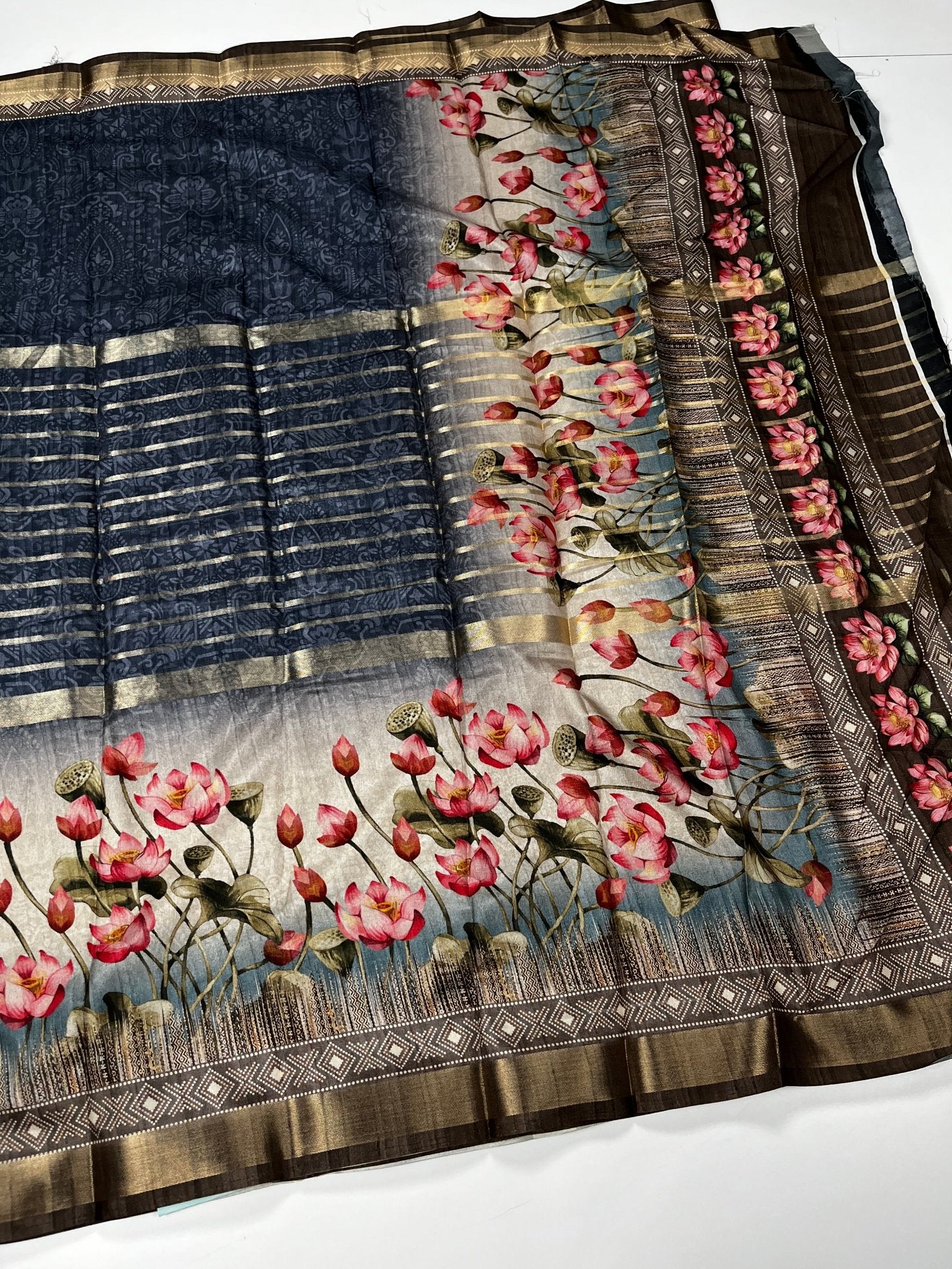 FANCY DOLA SILK SAREE - B S CHANNABASAPPA & SONS