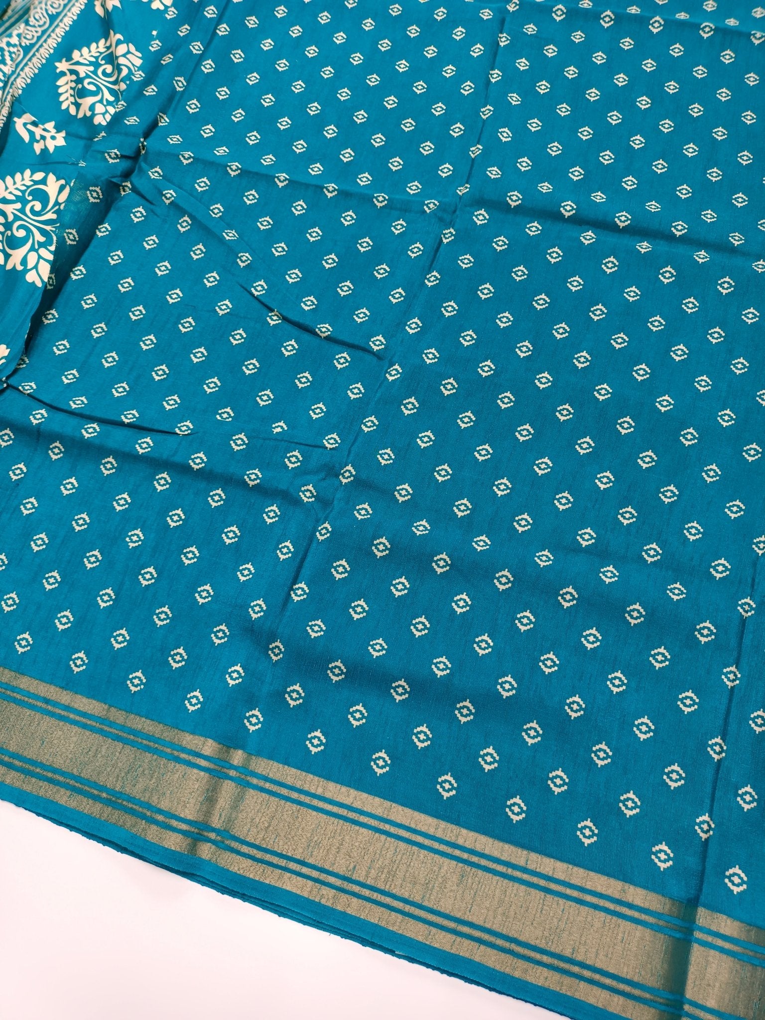 FANCY SOFT TUSSAR SAREE - B S CHANNABASAPPA & SONS