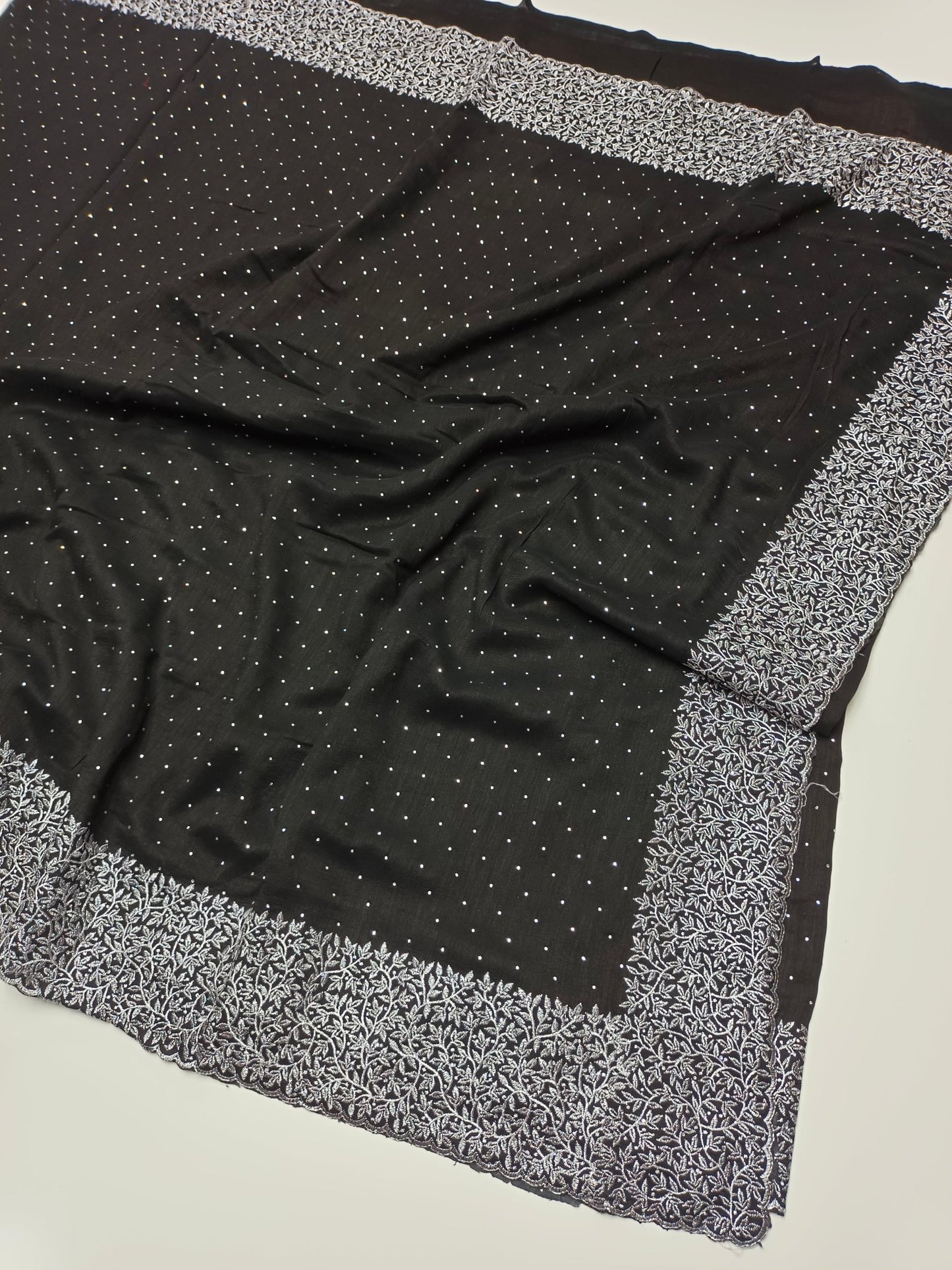 FANCY EMBROIDERY WORK SAREE - B S CHANNABASAPPA & SONS