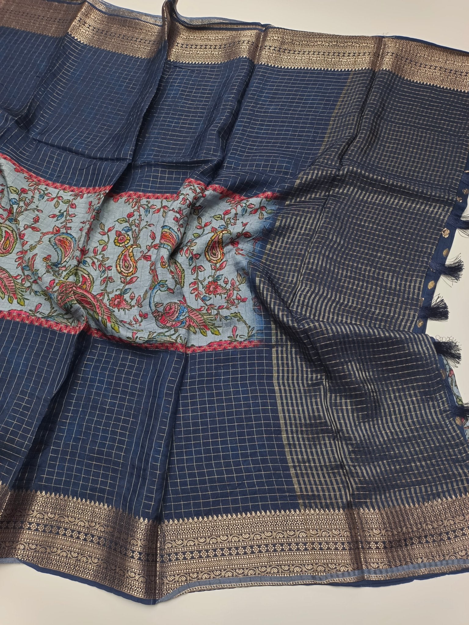 FANCY SEMI CREPE SILK SAREE - B S CHANNABASAPPA & SONS