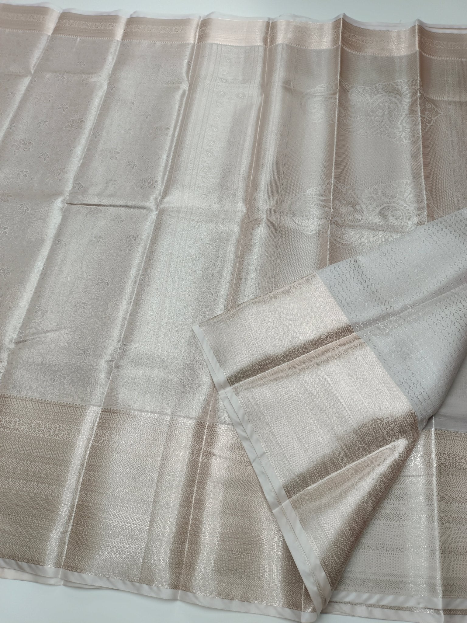 FANCY BRIDAL SILK SAREE - B S CHANNABASAPPA & SONS