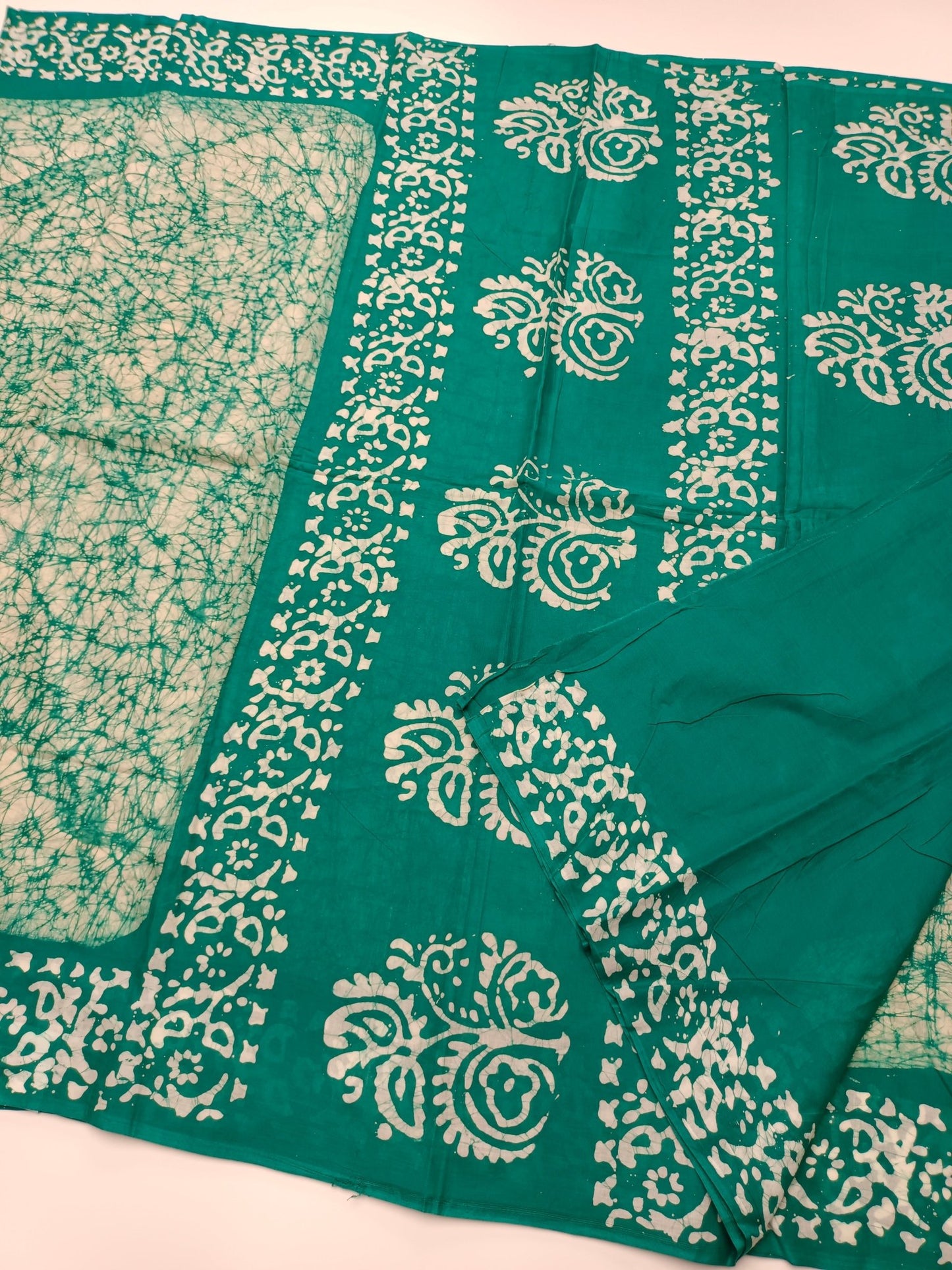 FANCY PRINTED COTTON SAREE - B S CHANNABASAPPA & SONS