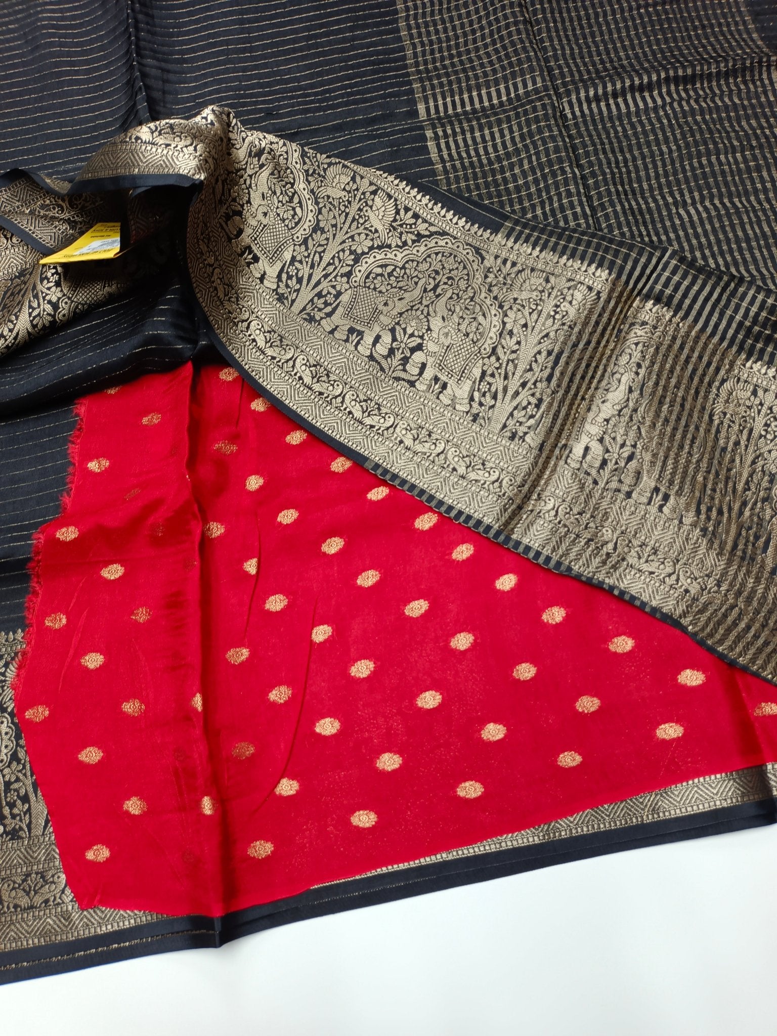 FANCY SEMI CREPE SILK SAREE - B S CHANNABASAPPA & SONS