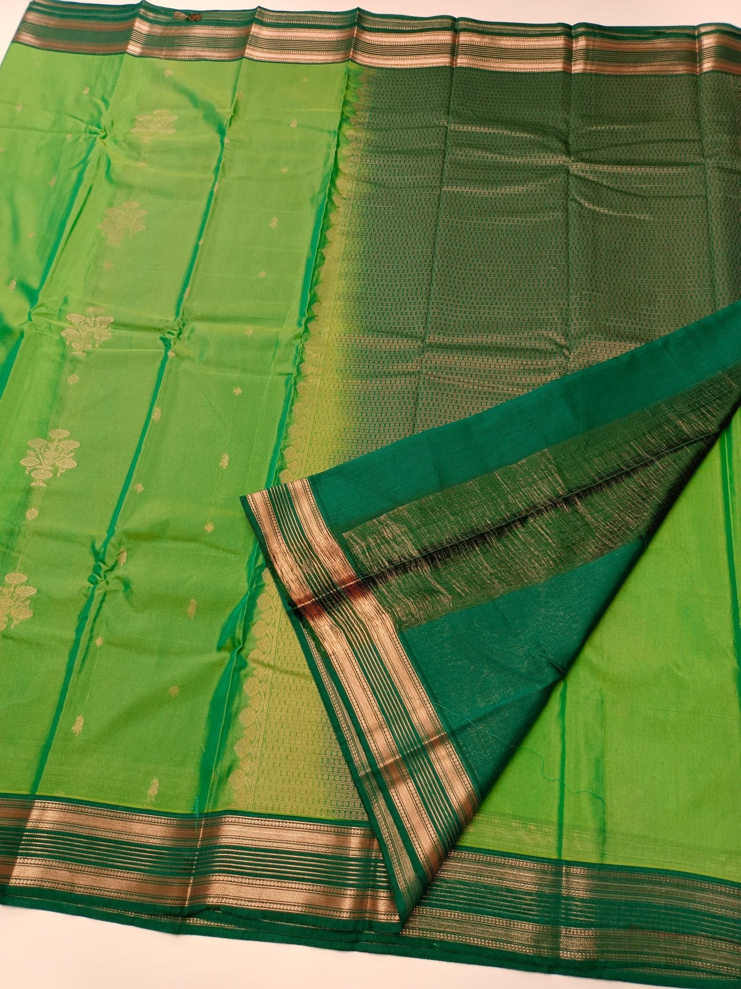SOFT COTTON SILK SAREE - B S CHANNABASAPPA & SONS