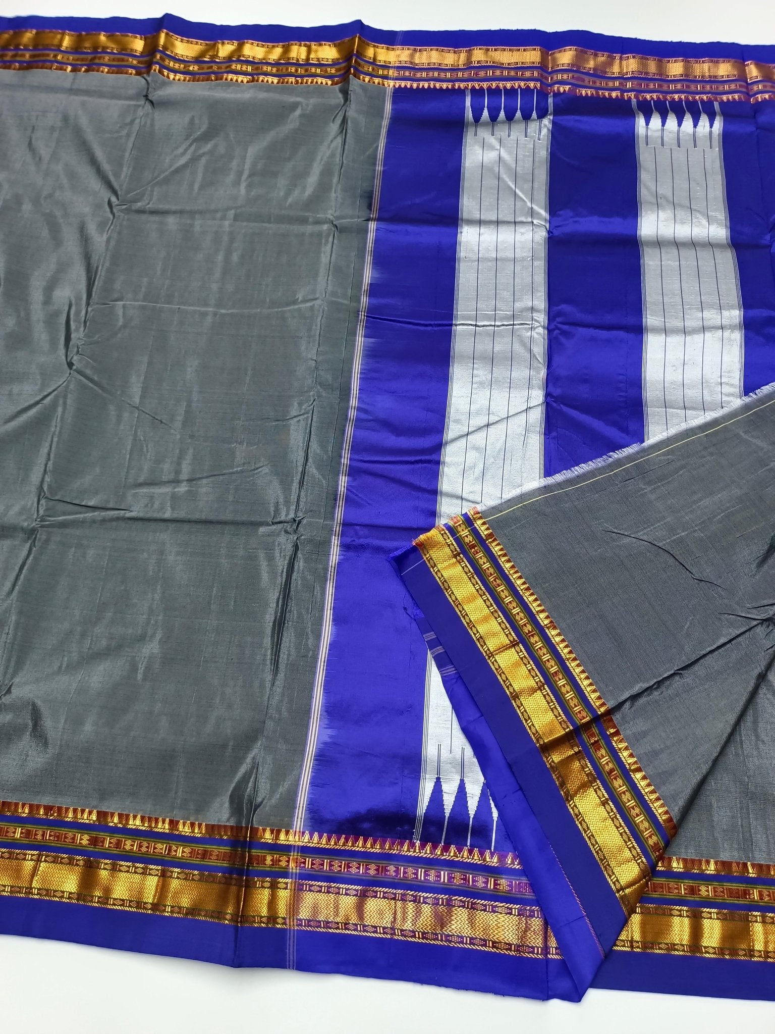 SEMI ILKAL COTTON SAREE - B S CHANNABASAPPA & SONS