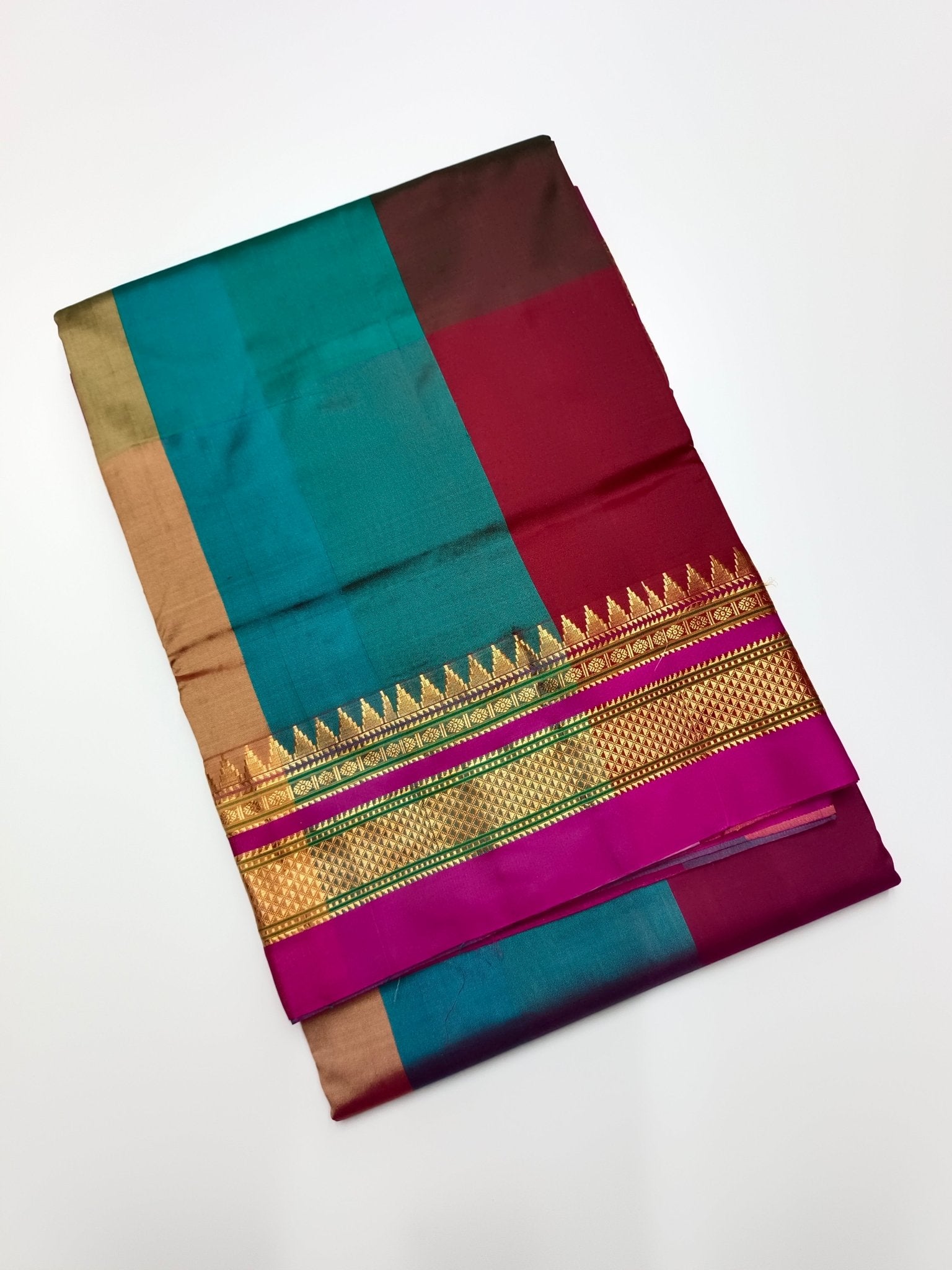 PURE SILK ILKAL SAREE - B S CHANNABASAPPA & SONS