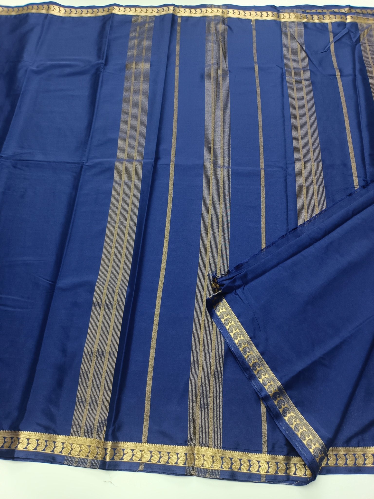 ART CREPE SILK SAREE - B S CHANNABASAPPA & SONS