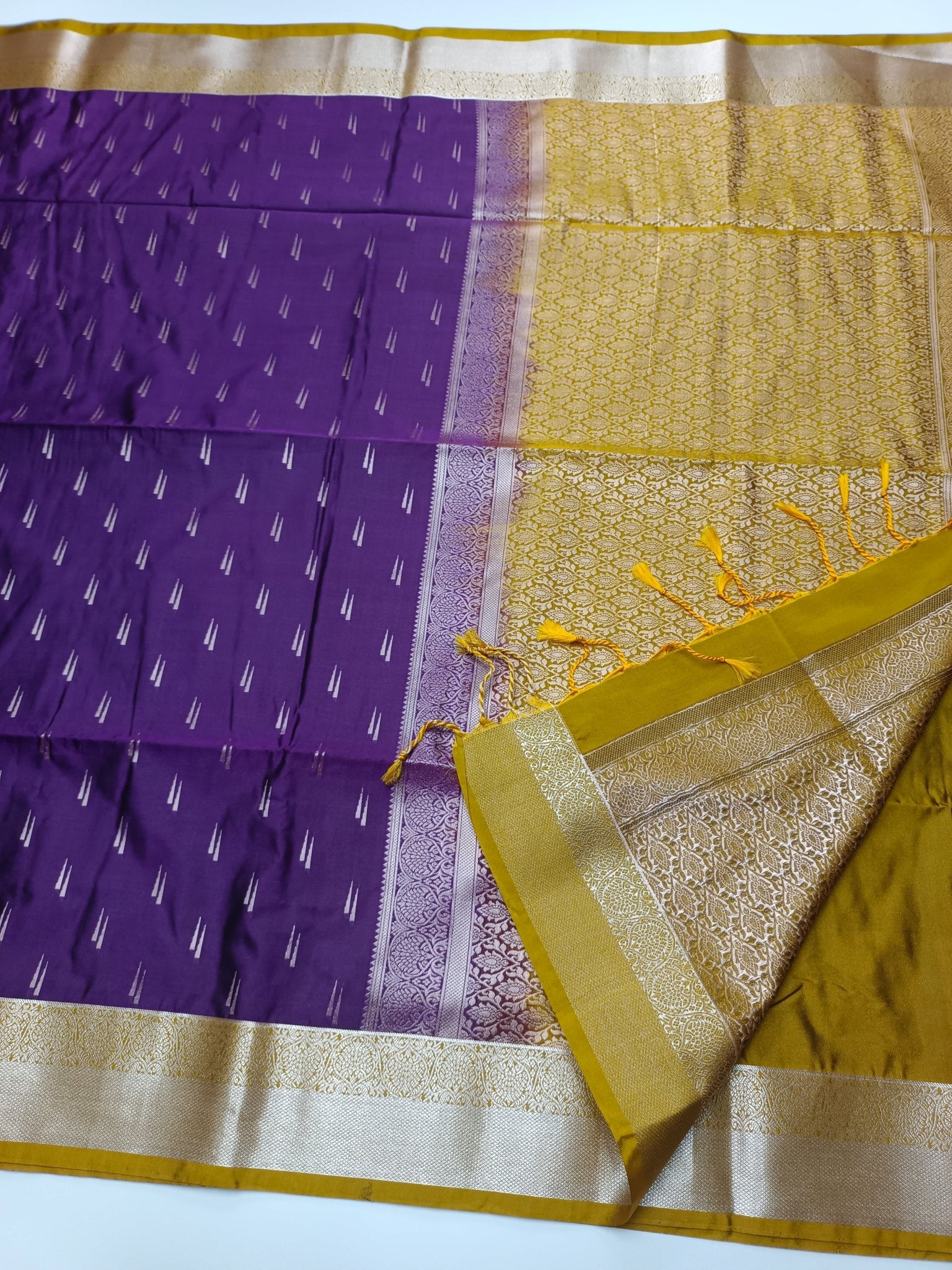 SOFT ART SILK SAREE - B S CHANNABASAPPA & SONS