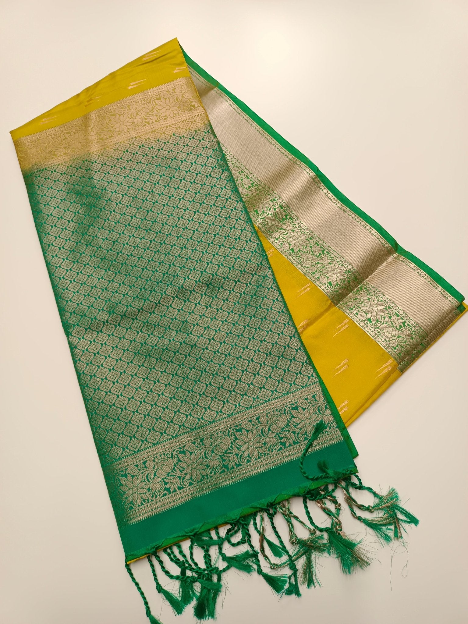 SOFT ART SILK SAREE - B S CHANNABASAPPA & SONS