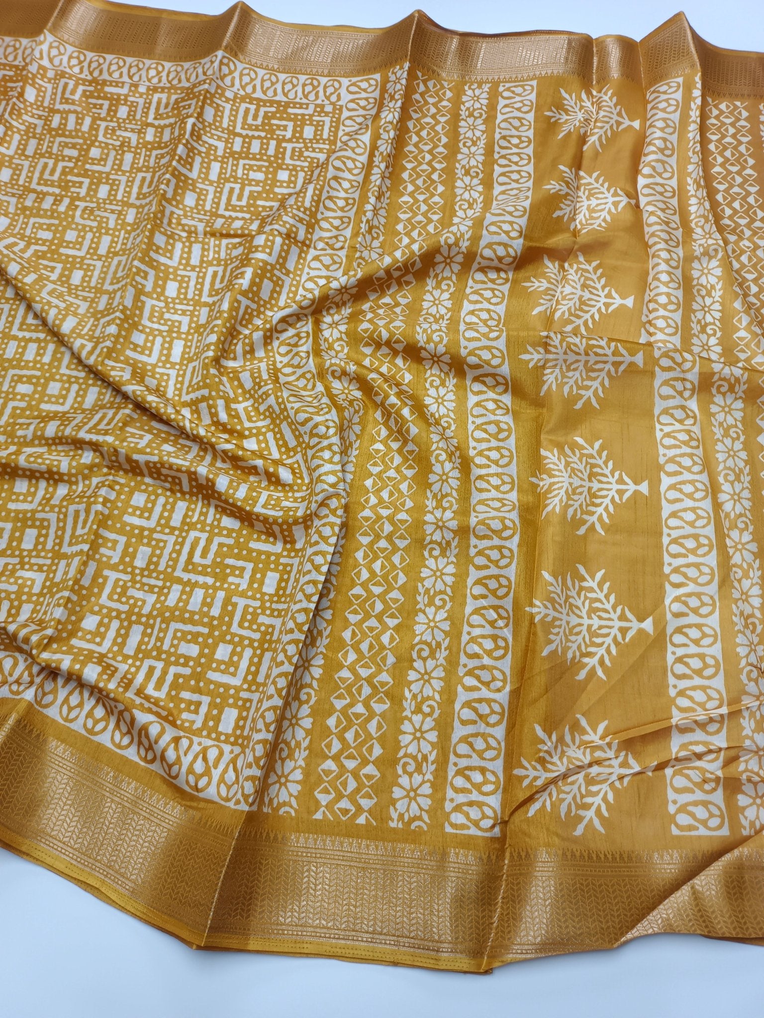 FANCY DOLA SILK SAREE - B S CHANNABASAPPA & SONS