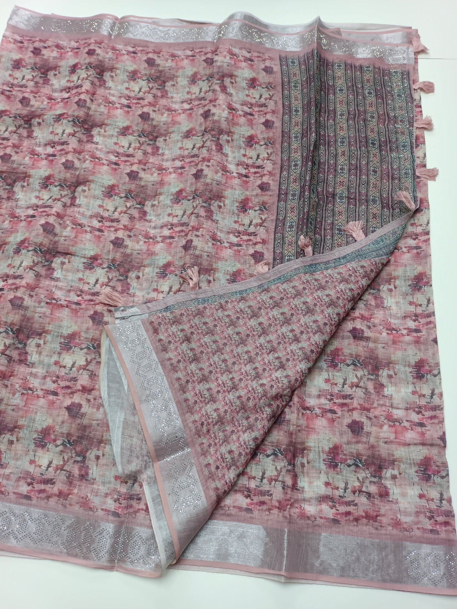 FANCY LINEN SAREE - B S CHANNABASAPPA & SONS