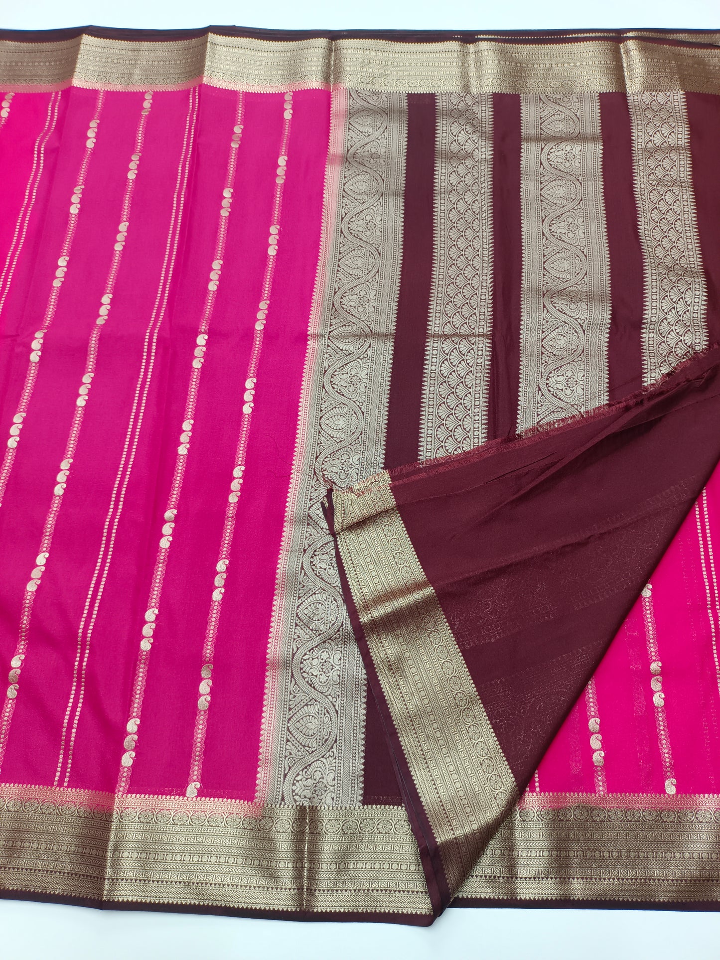 SEMI CREPE SAREE