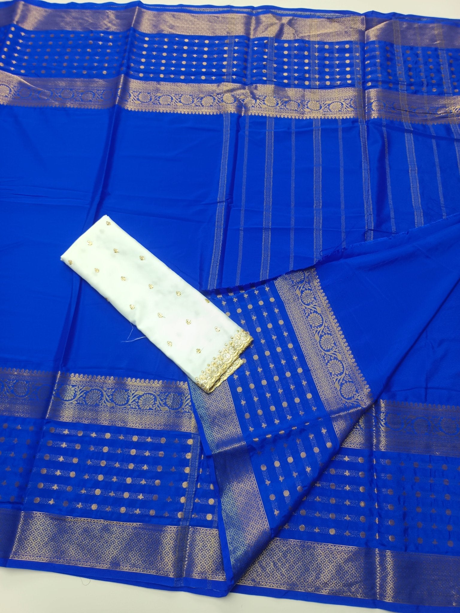 SEMI CREPE SILK SAREE - B S CHANNABASAPPA & SONS