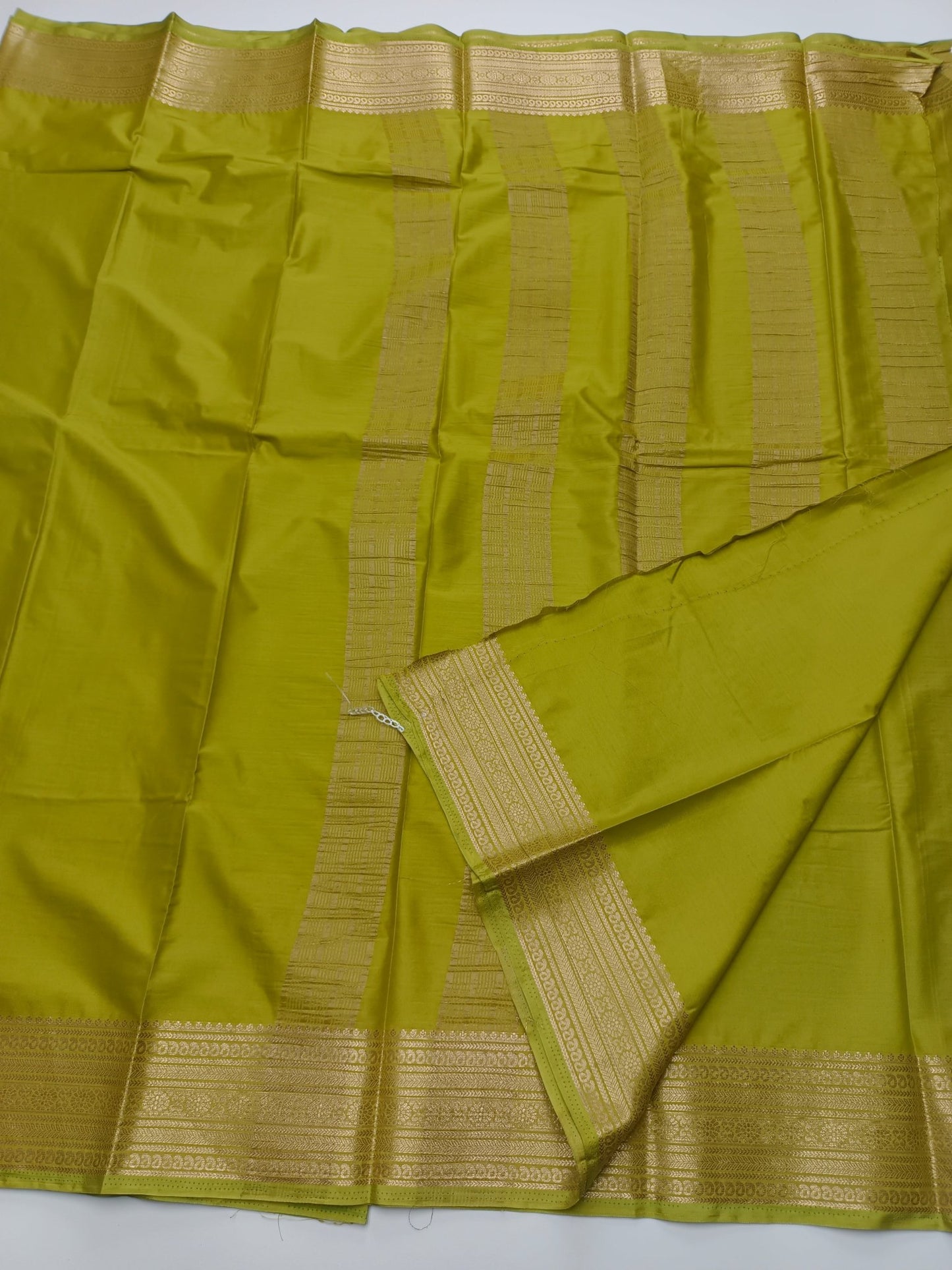 ART CREPE SILK SAREE - B S CHANNABASAPPA & SONS
