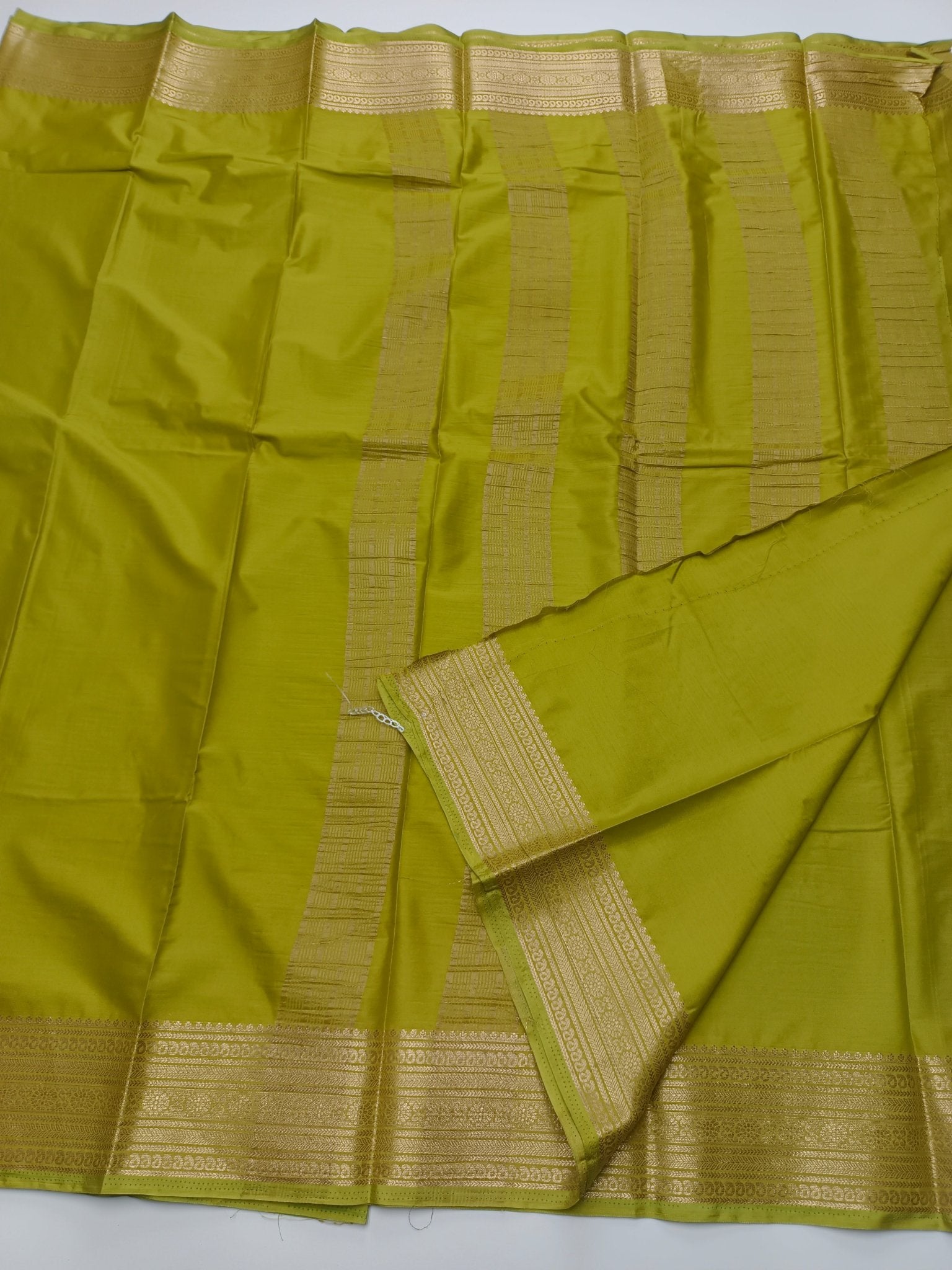 ART CREPE SILK SAREE - B S CHANNABASAPPA & SONS