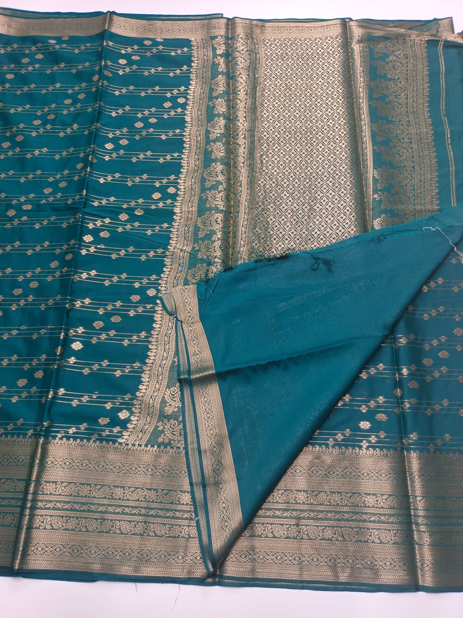 SEMI CREPE SILK SAREE - B S CHANNABASAPPA & SONS