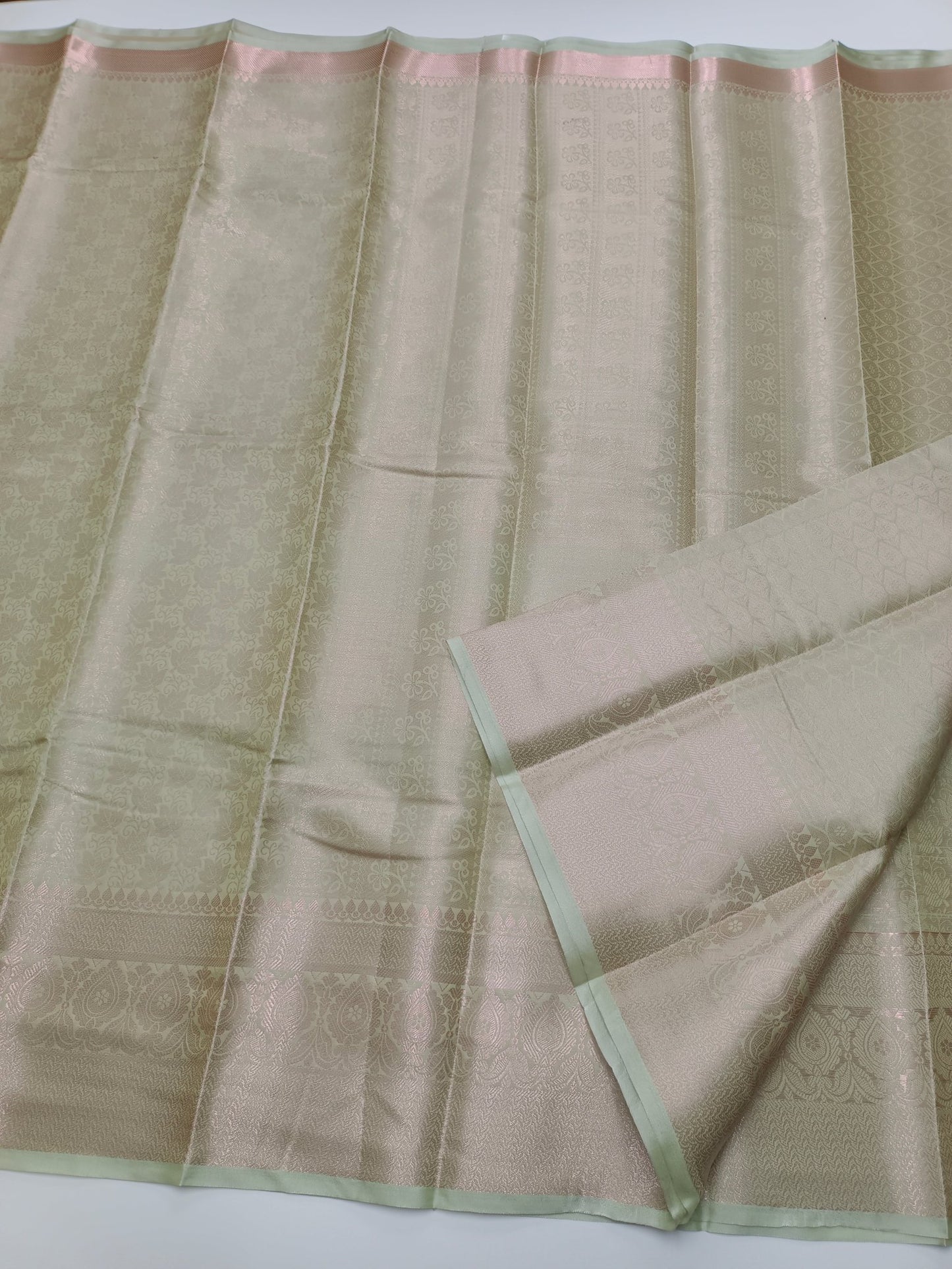 FANCY BROCADE SILK SAREE - B S CHANNABASAPPA & SONS