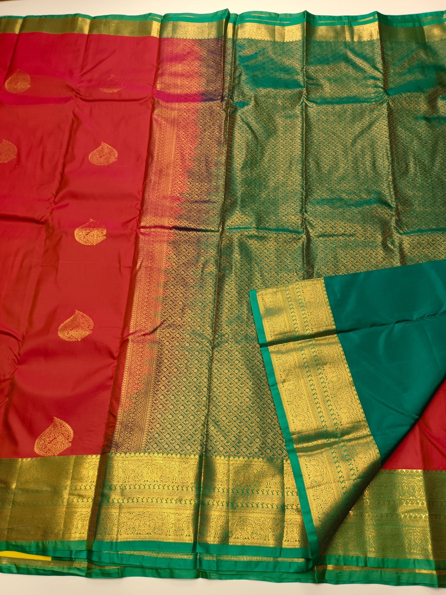 KANCHIPURAM SEMI SILK SAREE - B S CHANNABASAPPA & SONS