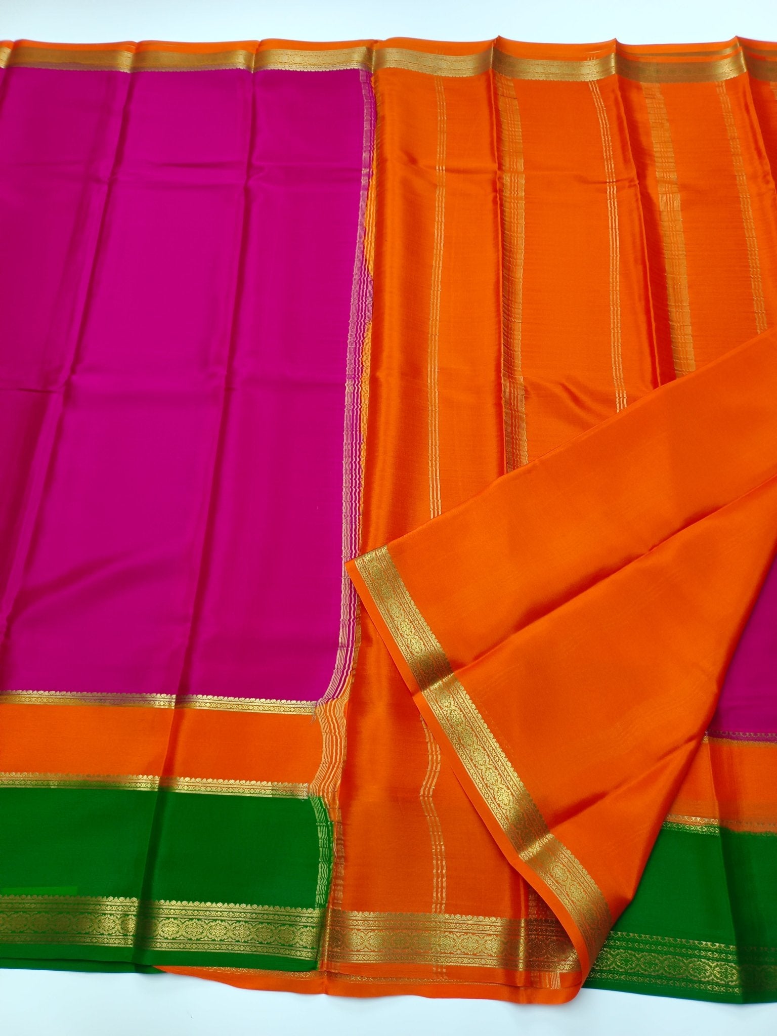 PURE CREPE SILK SAREE - B S CHANNABASAPPA & SONS